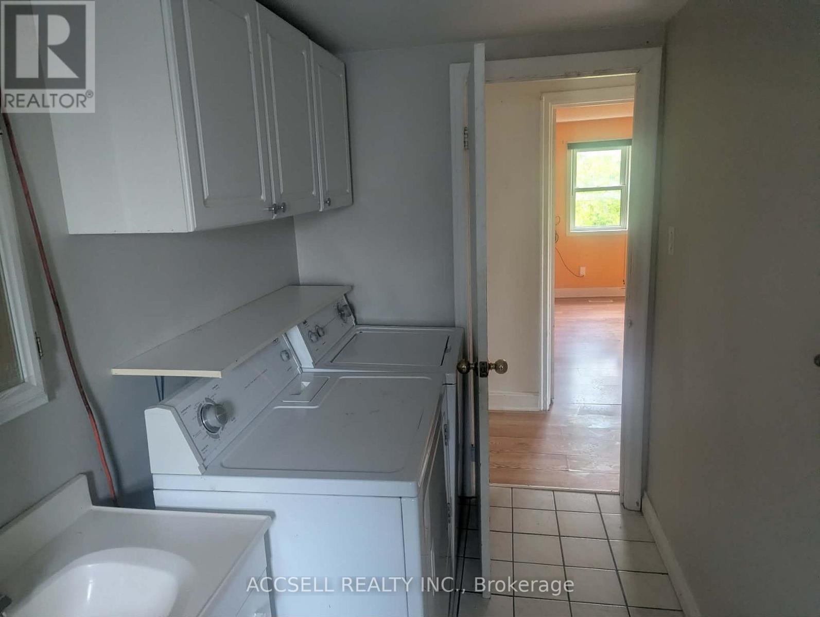 35 Lennox Street, Ottawa, Ontario  K0A 2Z0 - Photo 13 - X13463486