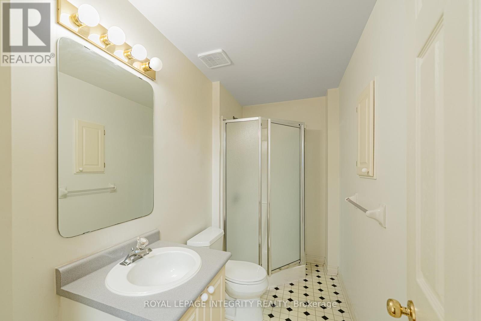16 Redding Way, Ottawa, Ontario  K2G 6C2 - Photo 32 - X13463518