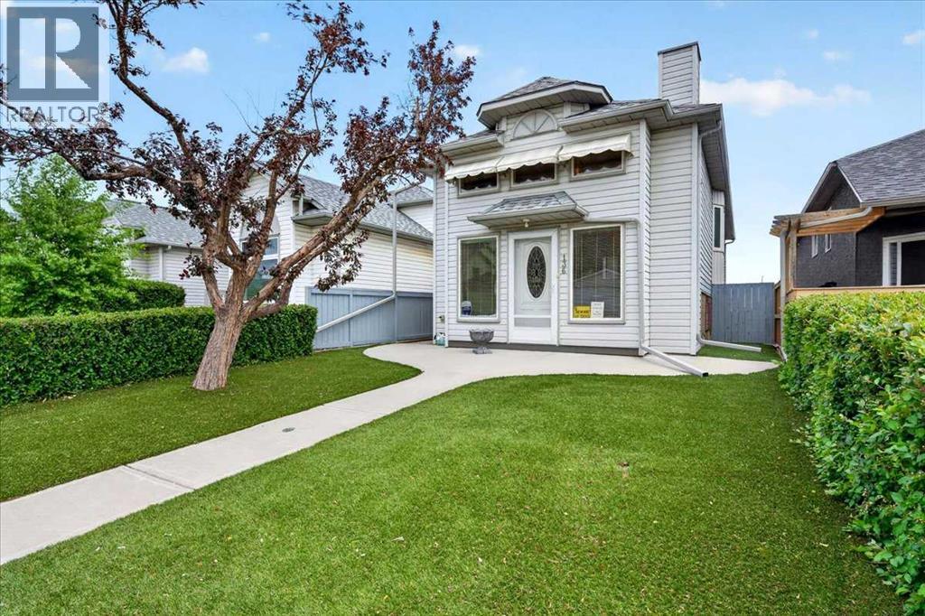 136 Hunterhorn Drive, Calgary, Alberta  T2K 6H3 - Photo 1 - A2322435