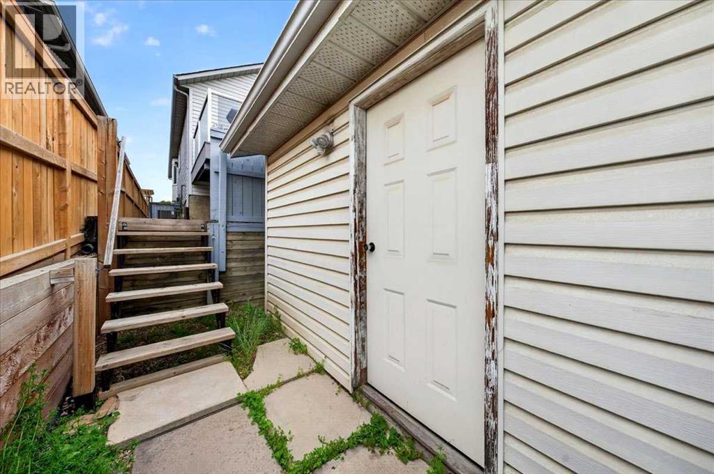 136 Hunterhorn Drive, Calgary, Alberta  T2K 6H3 - Photo 31 - A2322435