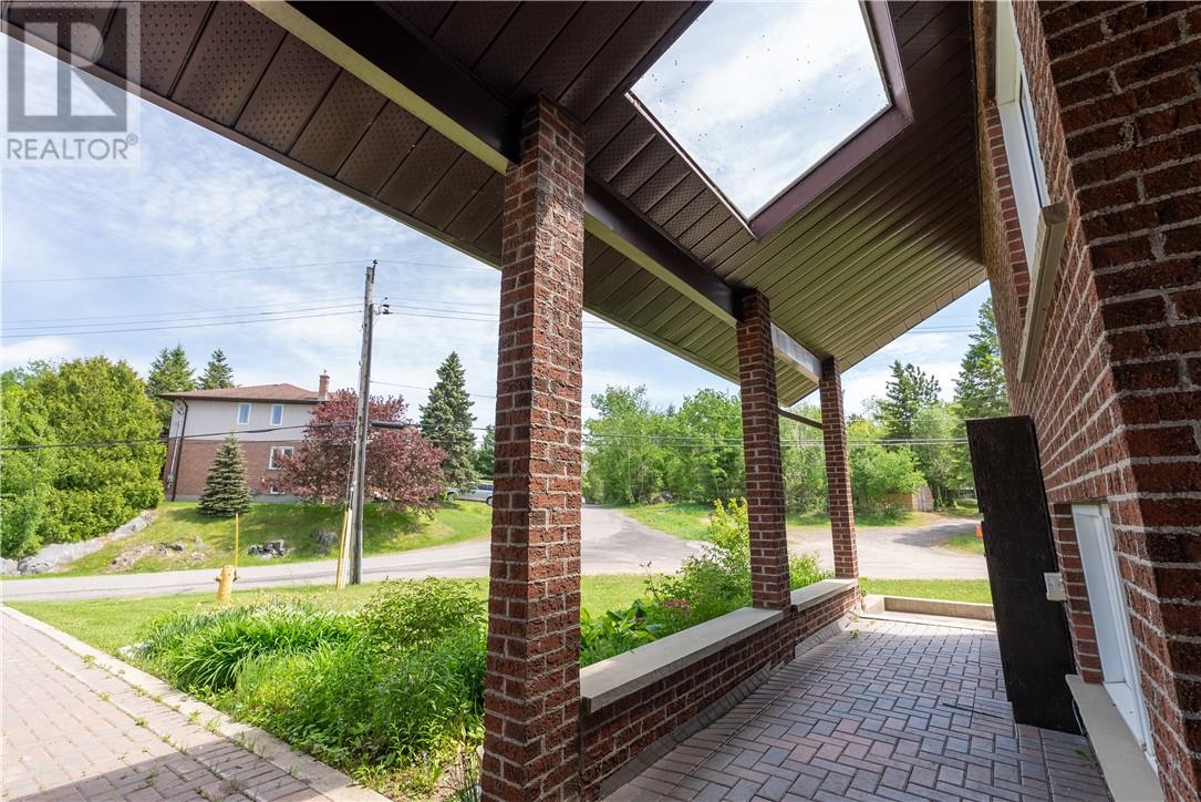 393 Albert Street, Azilda, Ontario  P0M 1B0 - Photo 20 - 2128487