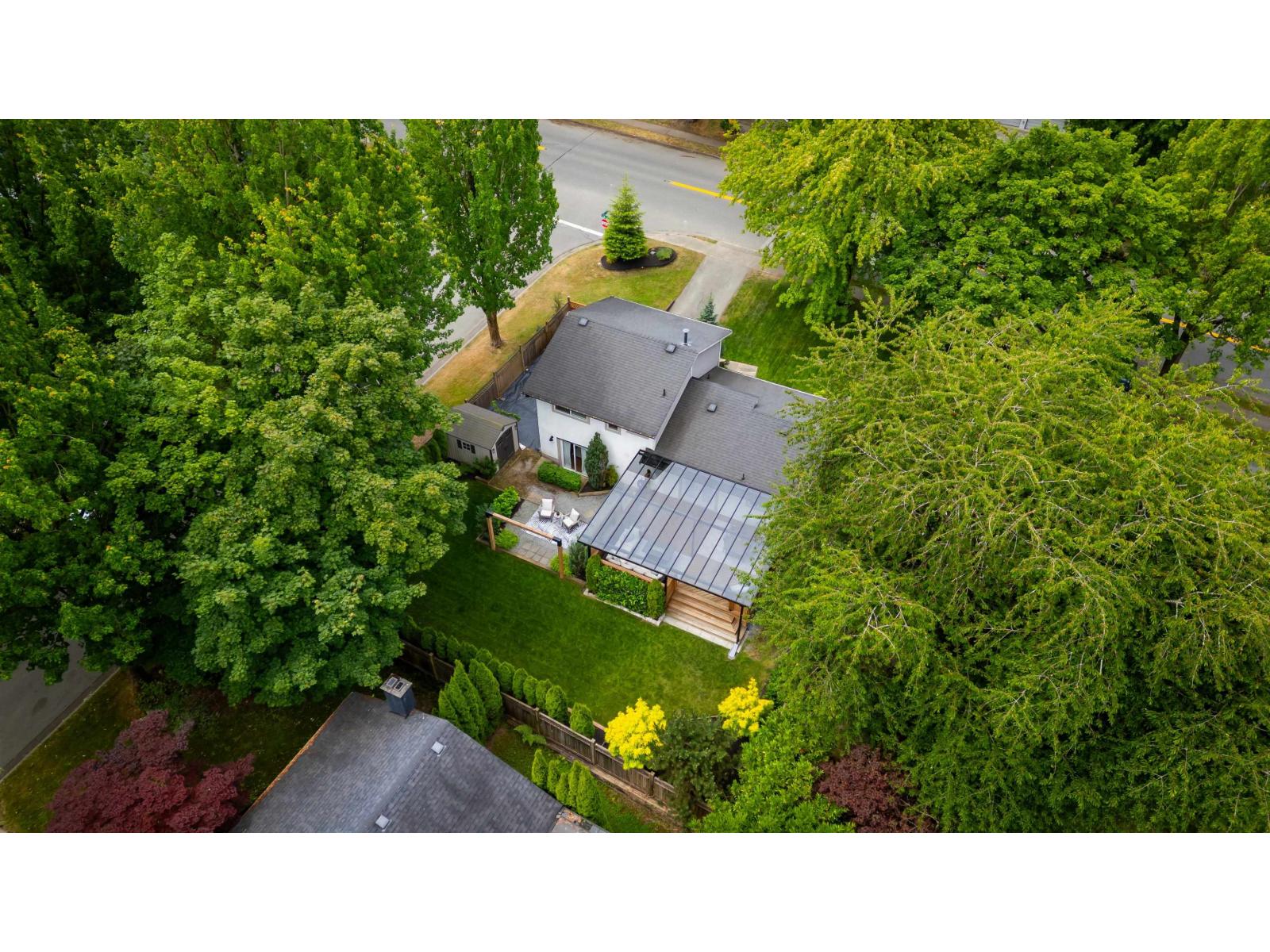 6228 172 Street, Surrey, British Columbia  V3S 5W2 - Photo 5 - R3137299