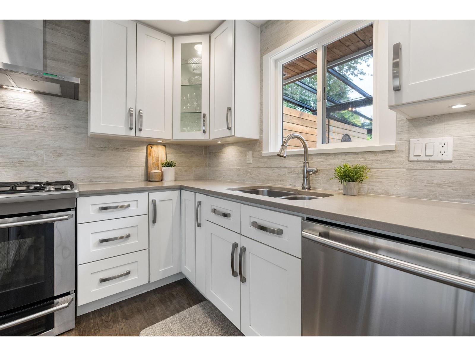 6228 172 Street, Surrey, British Columbia  V3S 5W2 - Photo 13 - R3137299