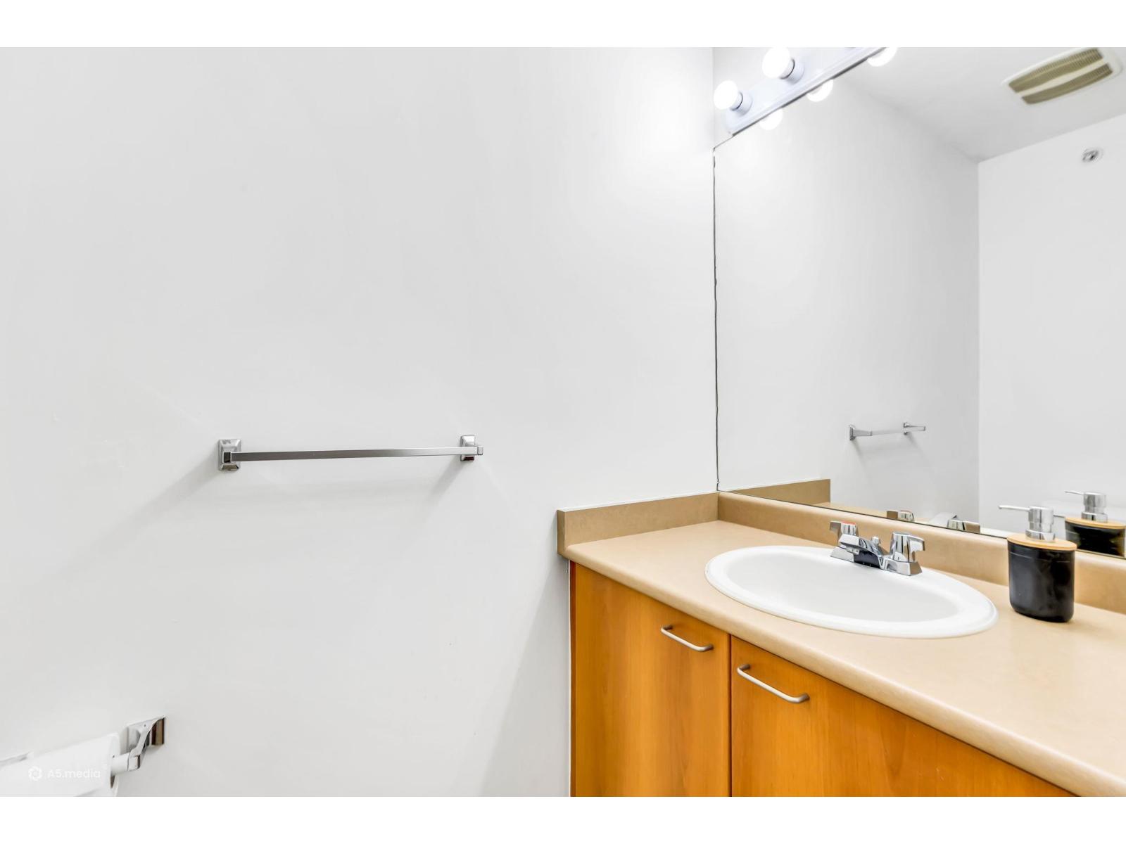 508 12083 92a Avenue, Surrey, British Columbia  V3V 8C8 - Photo 16 - R3137190