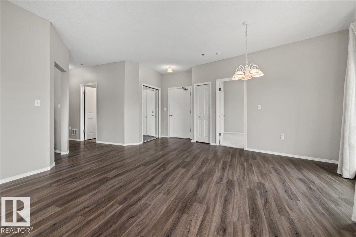 #306 10809 Saskatchewan Dr NW, Edmonton, Alberta  T6E 4S5 - Photo 10 - E4494436