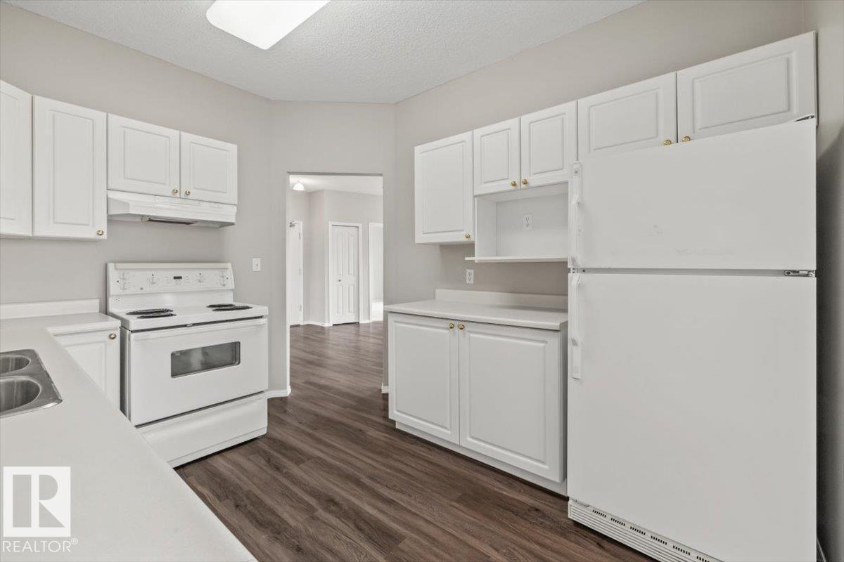 #306 10809 Saskatchewan Dr NW, Edmonton, Alberta  T6E 4S5 - Photo 14 - E4494436