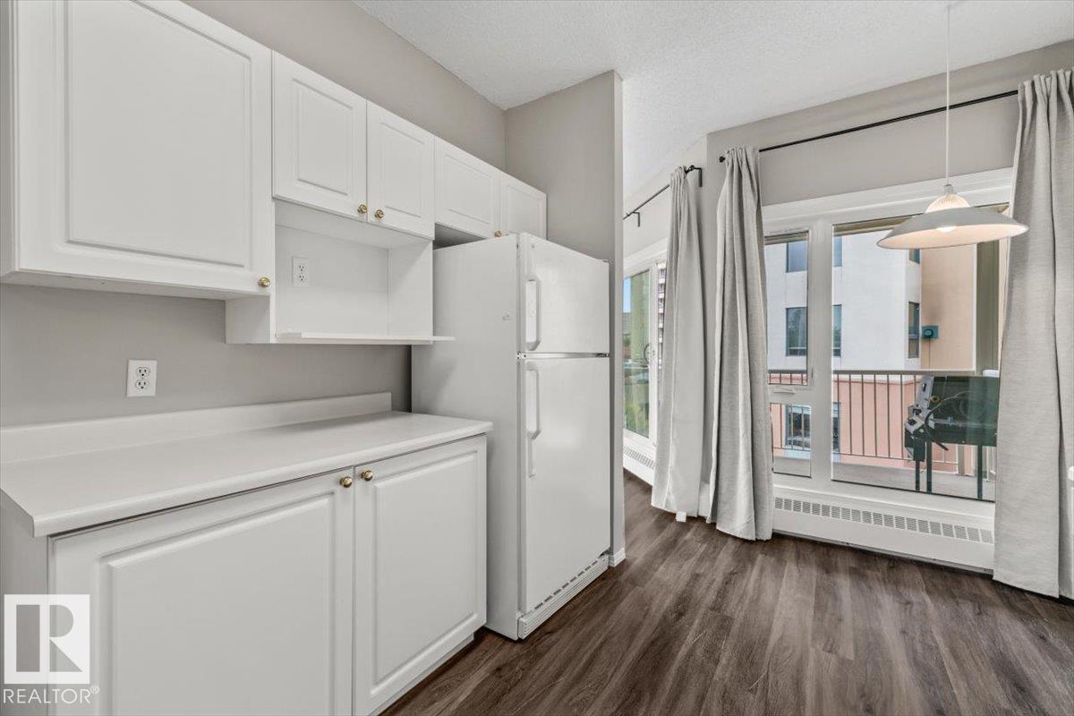 #306 10809 Saskatchewan Dr NW, Edmonton, Alberta  T6E 4S5 - Photo 15 - E4494436
