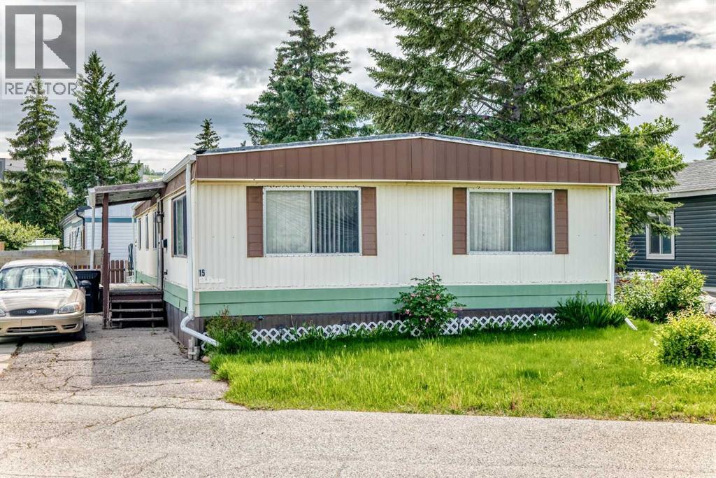 15, 3223 83 Street Nw, Calgary, Alberta  T3B 6J4 - Photo 2 - A2321939