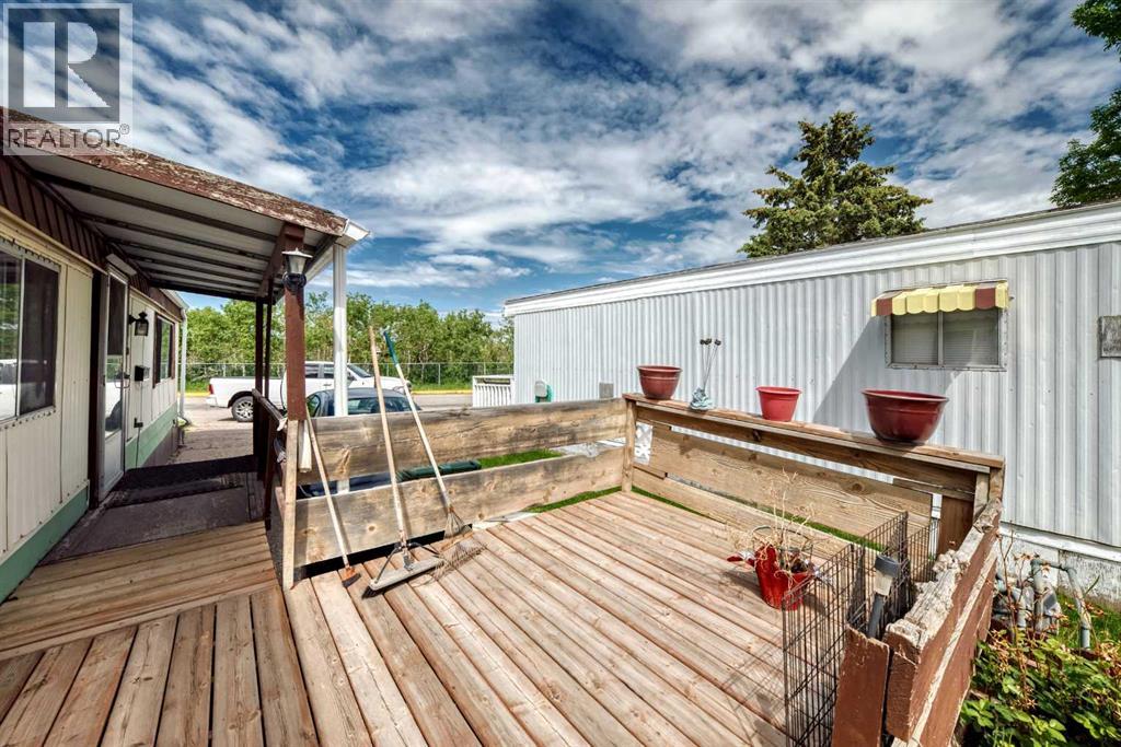 15, 3223 83 Street Nw, Calgary, Alberta  T3B 6J4 - Photo 32 - A2321939