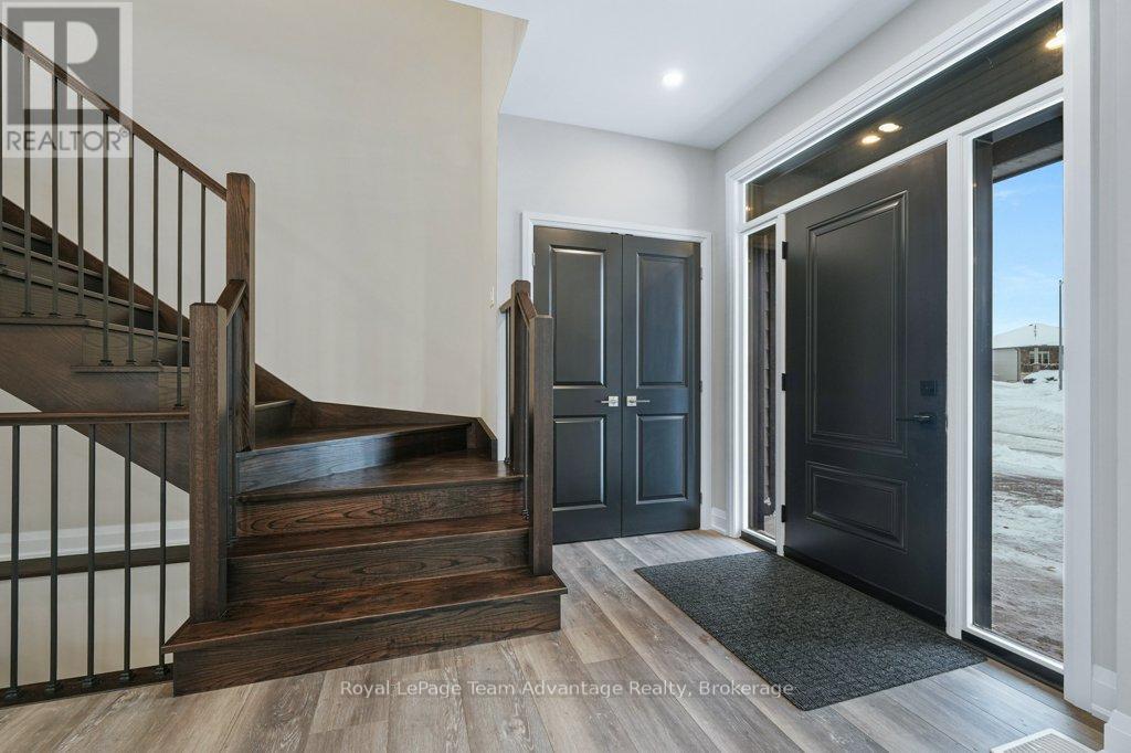18 Avery Court, Parry Sound, Ontario  P2A 3C4 - Photo 6 - X12639540
