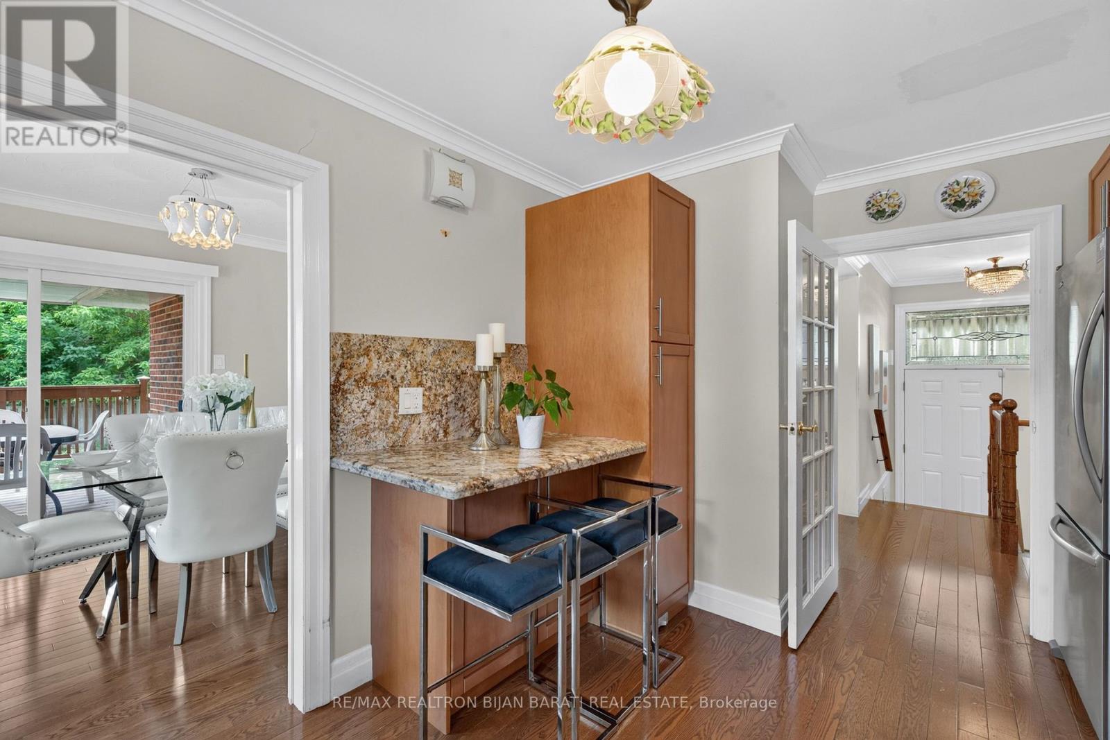 15 Revcoe Drive, Toronto, Ontario  M2M 2B9 - Photo 15 - C13463426