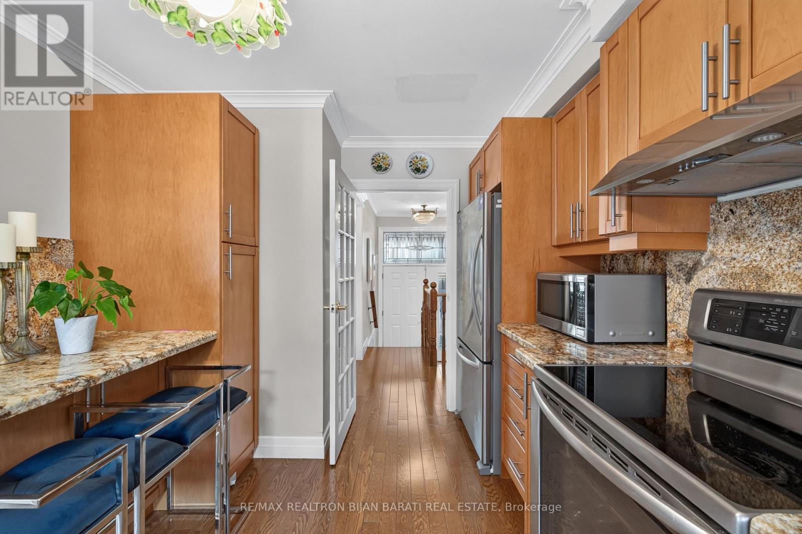 15 Revcoe Drive, Toronto, Ontario  M2M 2B9 - Photo 21 - C13463426