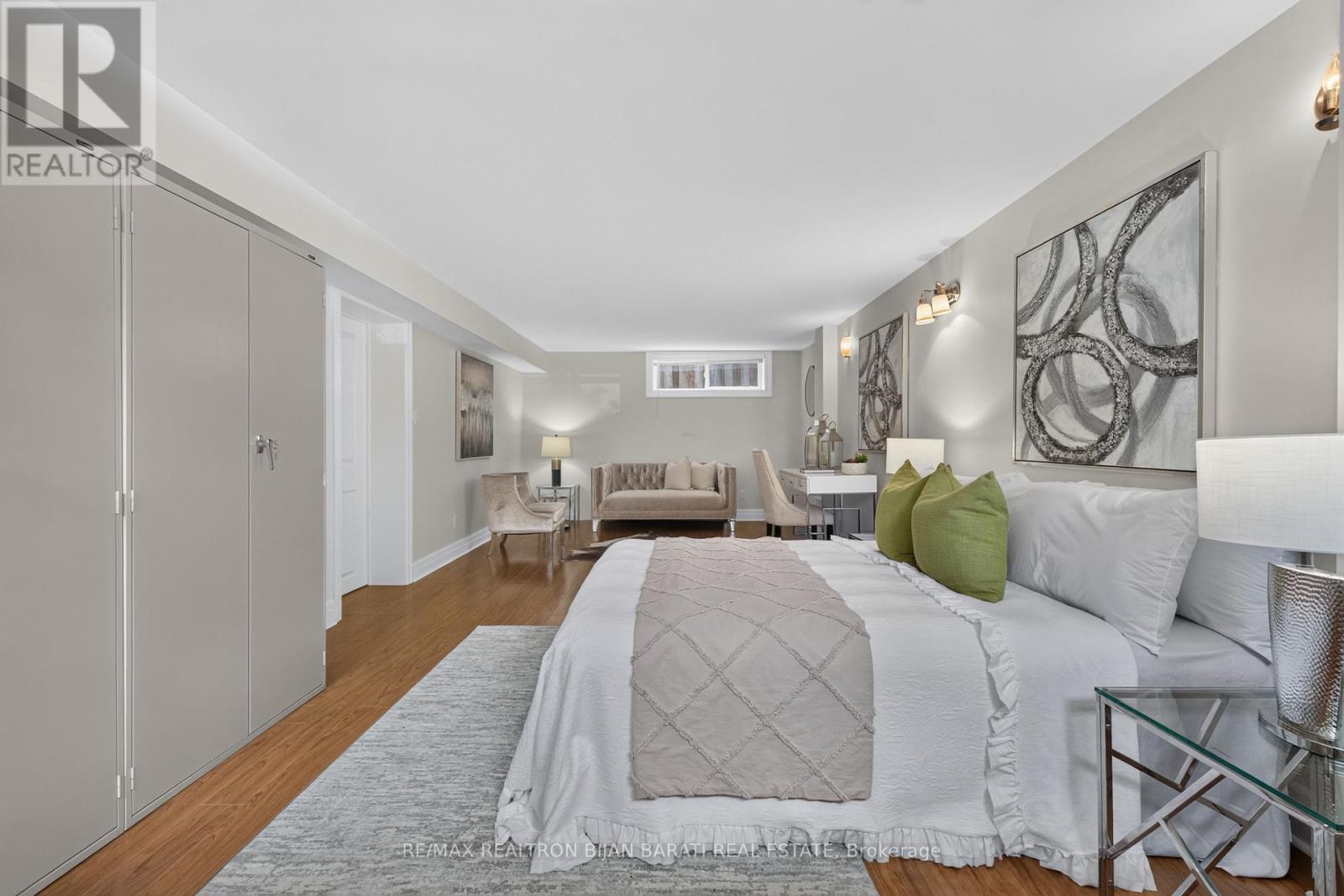 15 Revcoe Drive, Toronto, Ontario  M2M 2B9 - Photo 31 - C13463426