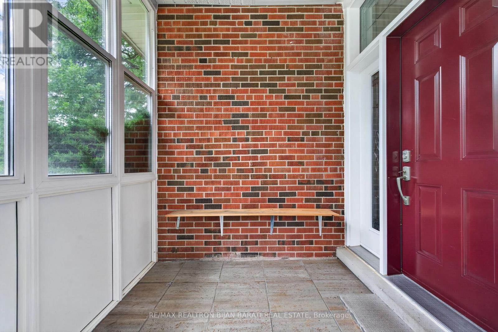 15 Revcoe Drive, Toronto, Ontario  M2M 2B9 - Photo 46 - C13463426