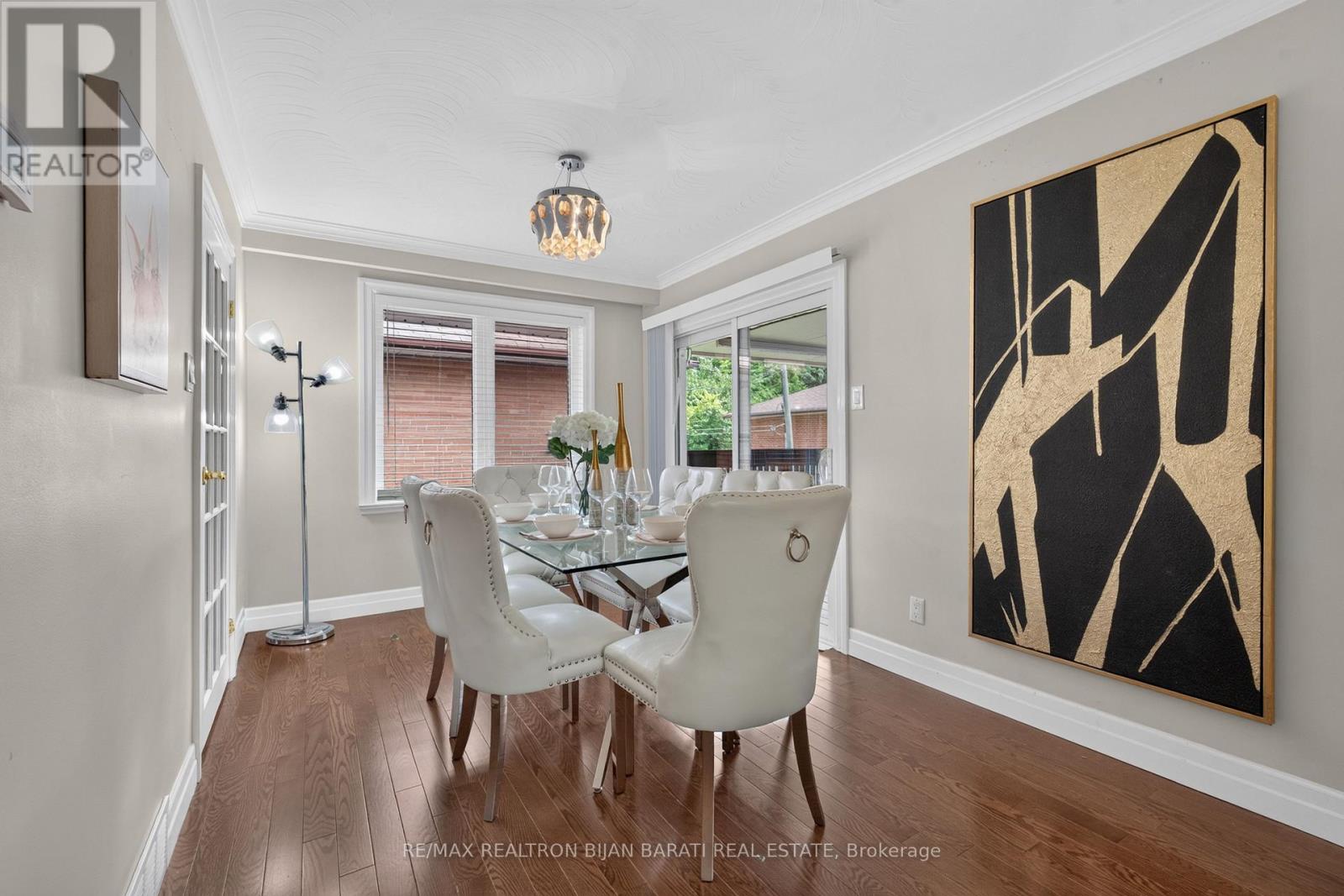 15 Revcoe Drive, Toronto, Ontario  M2M 2B9 - Photo 9 - C13463426