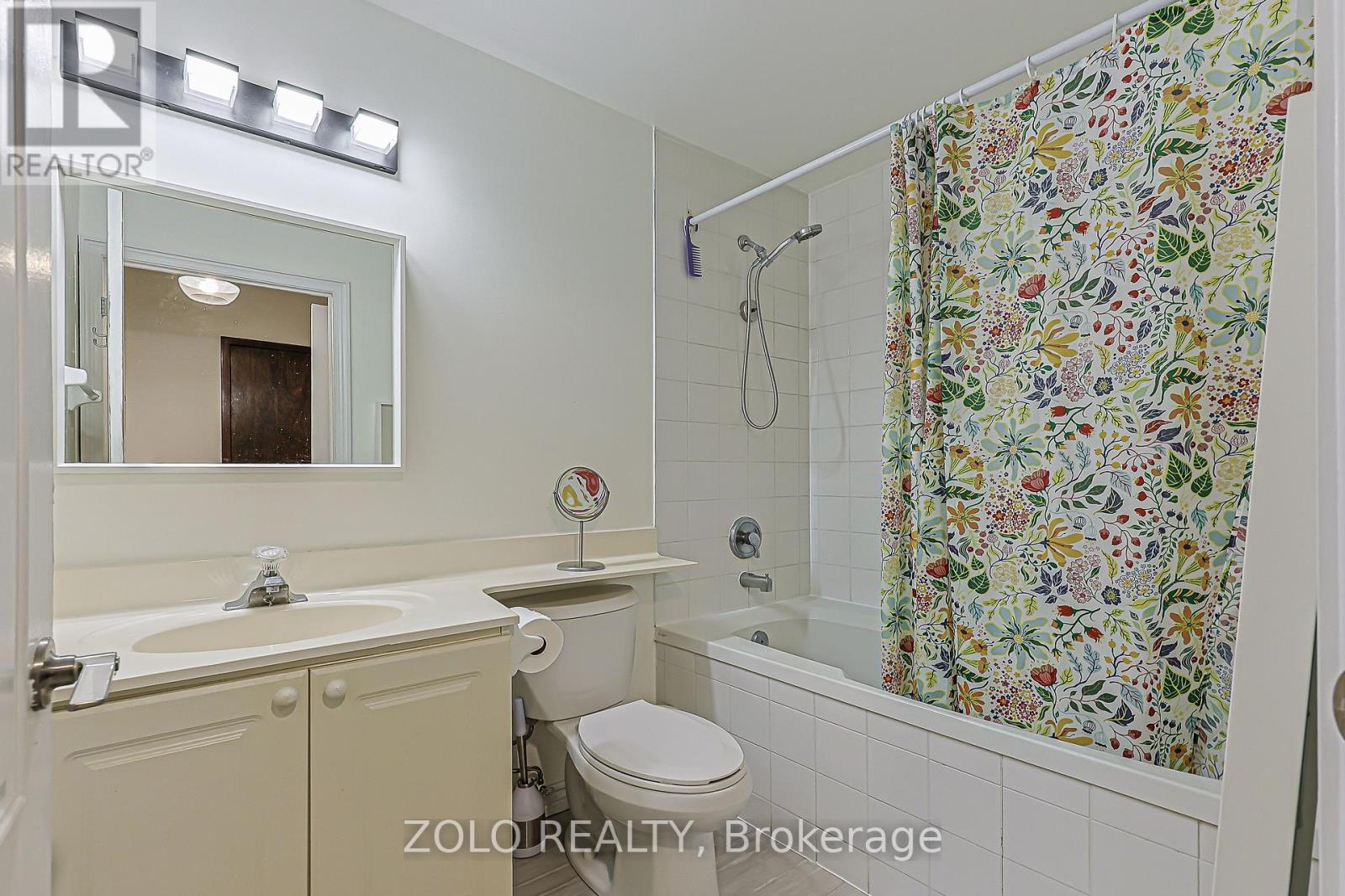 804 - 555 Yonge Street, Toronto, Ontario  M4Y 3A6 - Photo 18 - C13463492