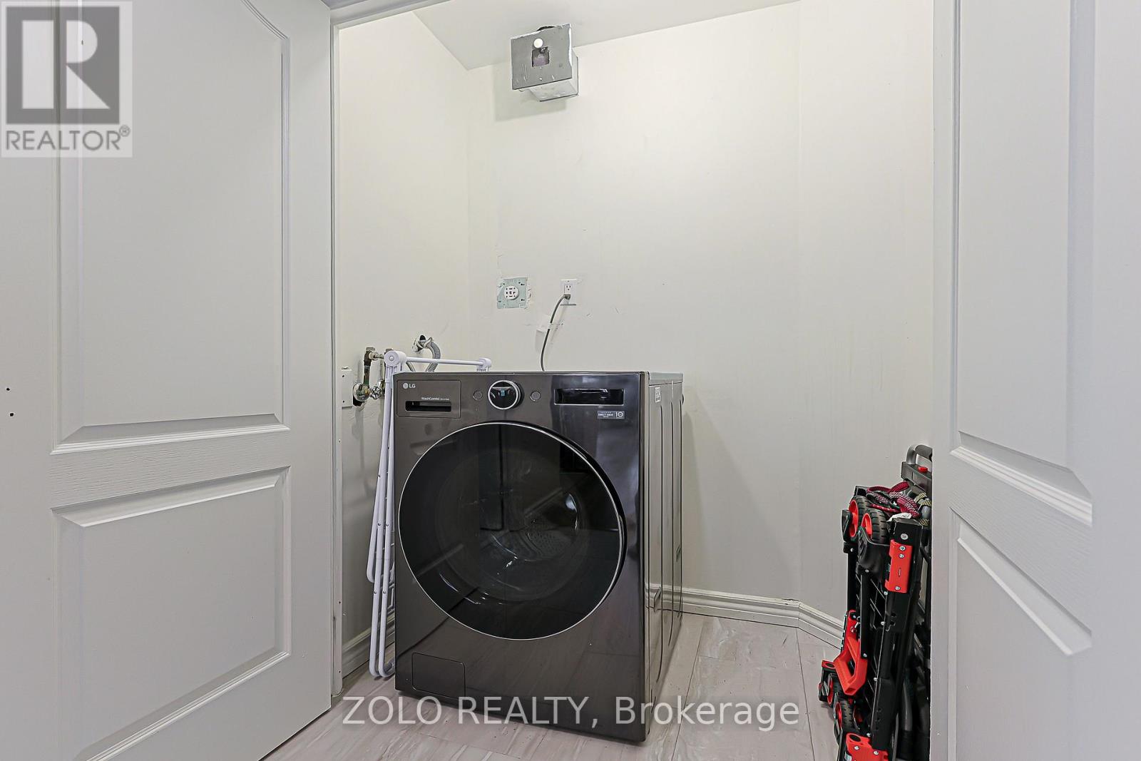 804 - 555 Yonge Street, Toronto, Ontario  M4Y 3A6 - Photo 19 - C13463492