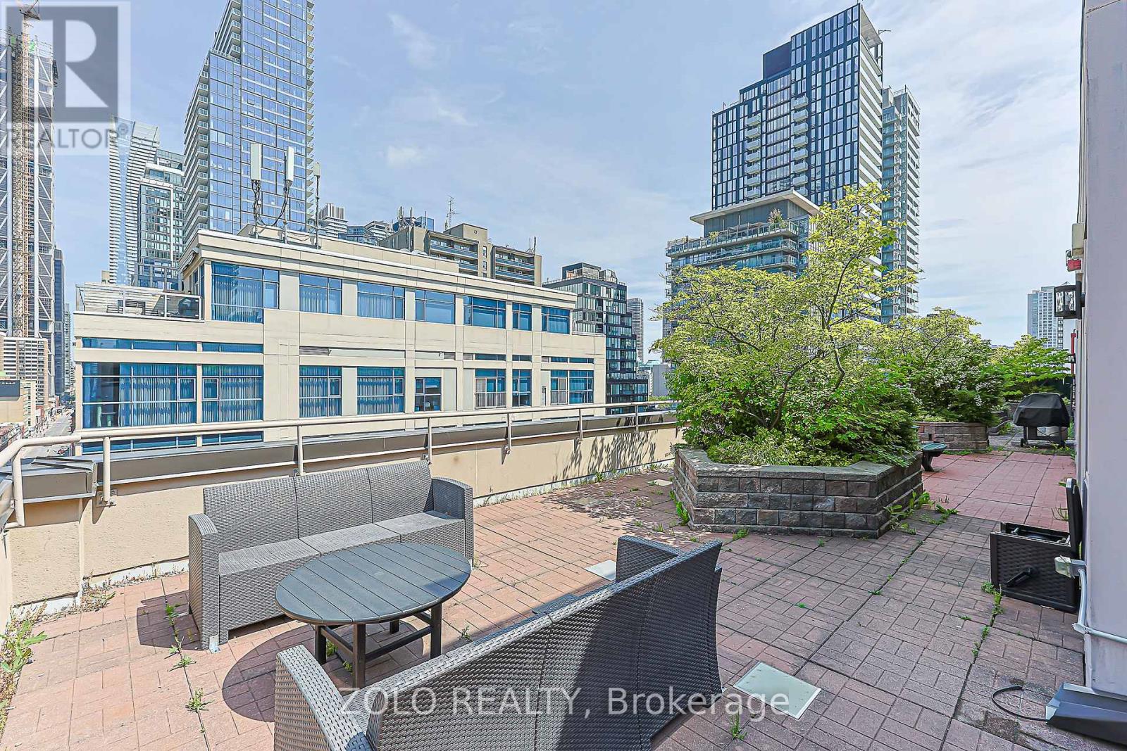 804 - 555 Yonge Street, Toronto, Ontario  M4Y 3A6 - Photo 23 - C13463492