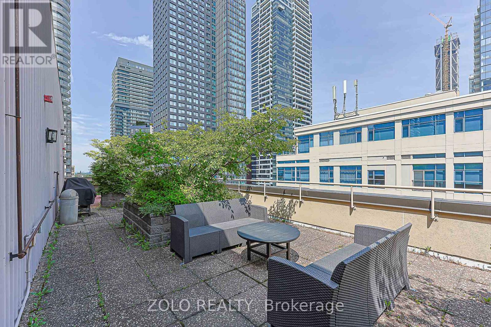 804 - 555 Yonge Street, Toronto, Ontario  M4Y 3A6 - Photo 26 - C13463492