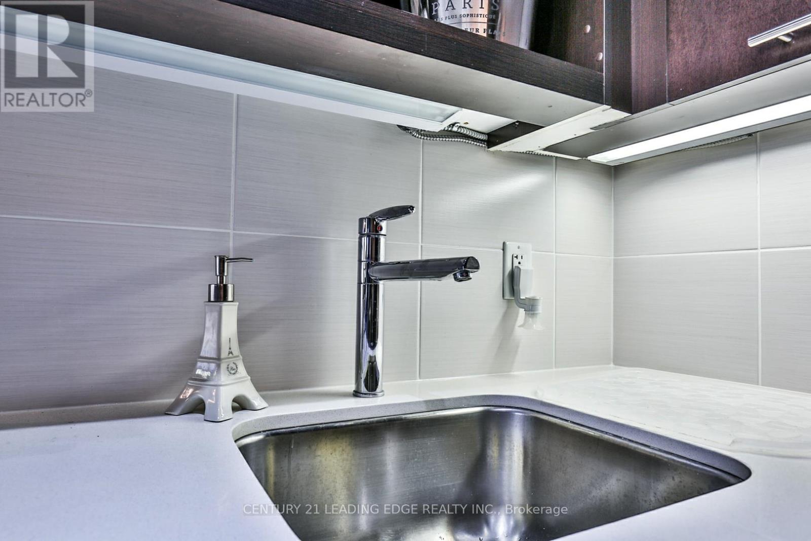 221 - 100 Harrison Garden Boulevard, Toronto, Ontario  M2N 0C2 - Photo 14 - C13463506