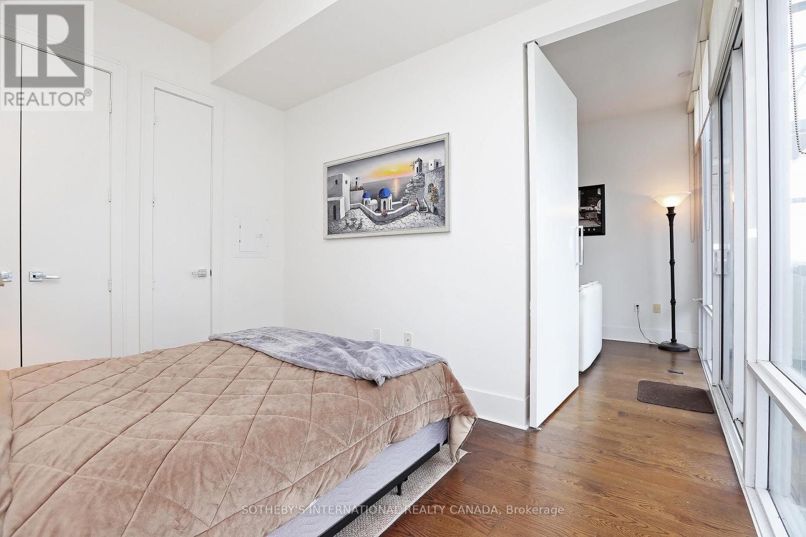 811 - 29 Queens Quay E, Toronto, Ontario  M5E 0A4 - Photo 12 - C13463532