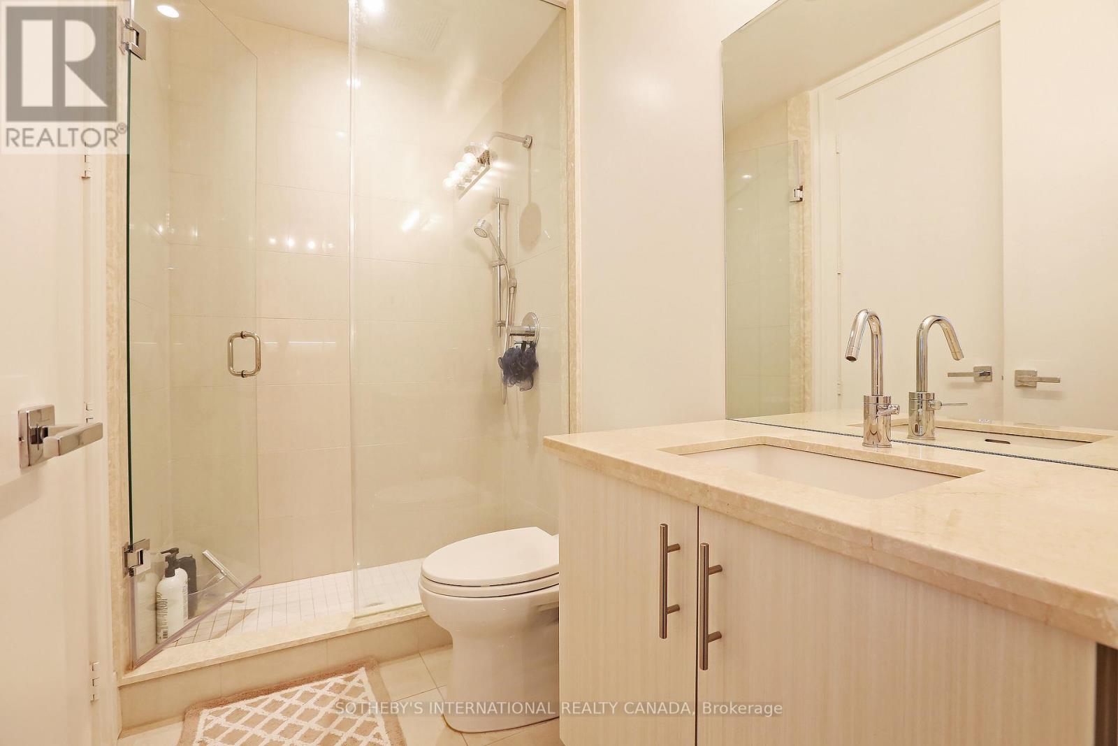 811 - 29 Queens Quay E, Toronto, Ontario  M5E 0A4 - Photo 13 - C13463532