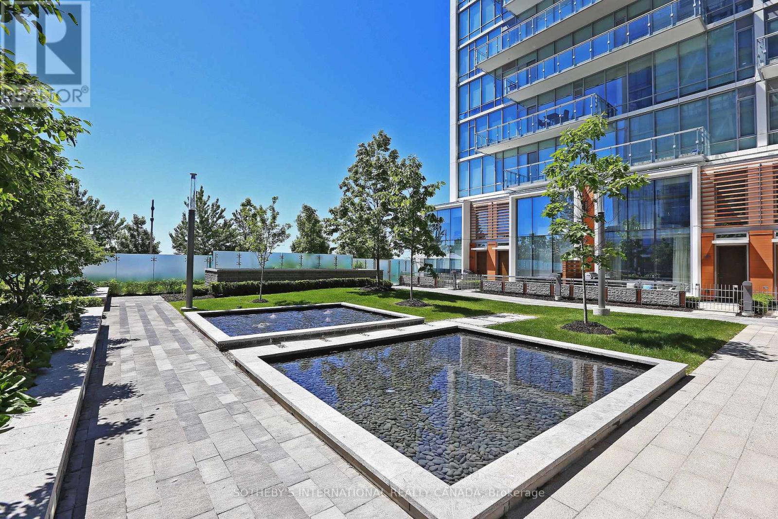811 - 29 Queens Quay E, Toronto, Ontario  M5E 0A4 - Photo 23 - C13463532