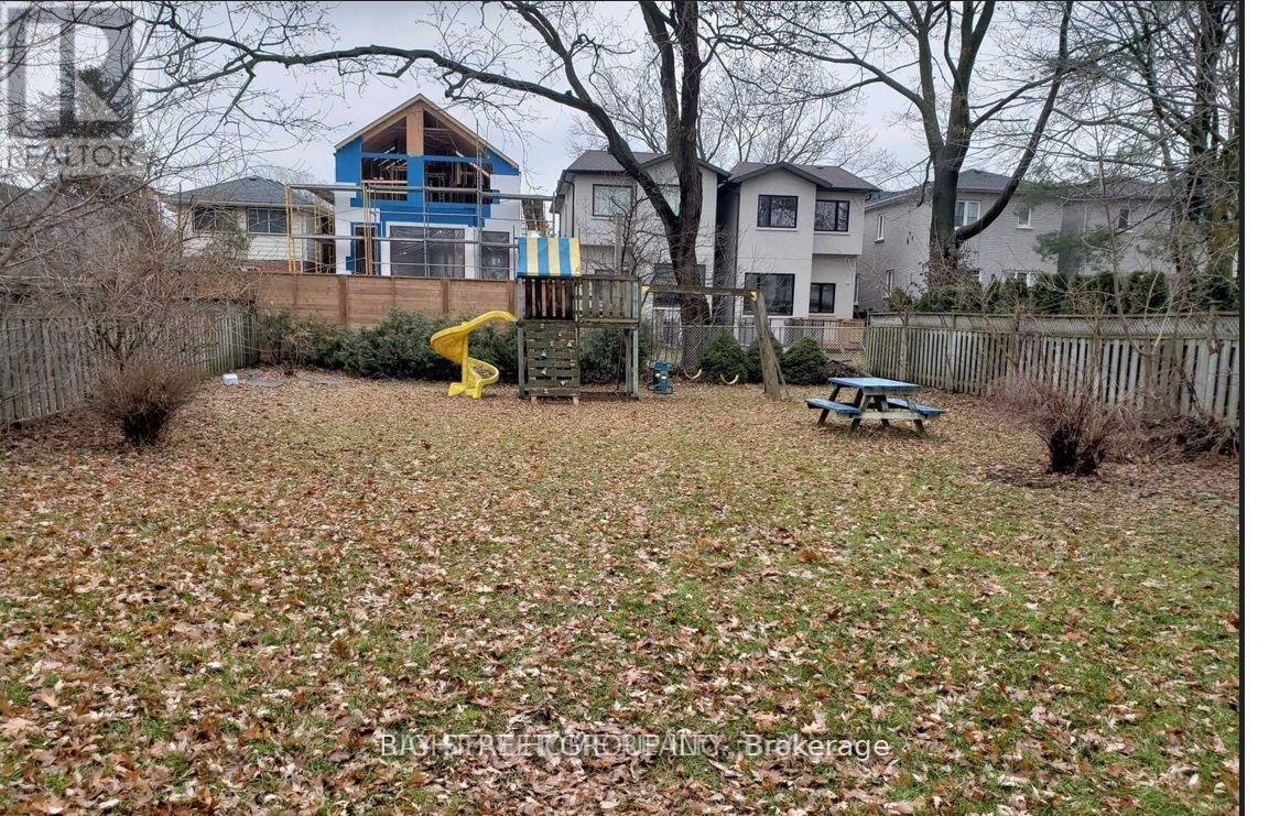 83 Florence Avenue, Toronto, Ontario  M2N 1G2 - Photo 10 - C13463618