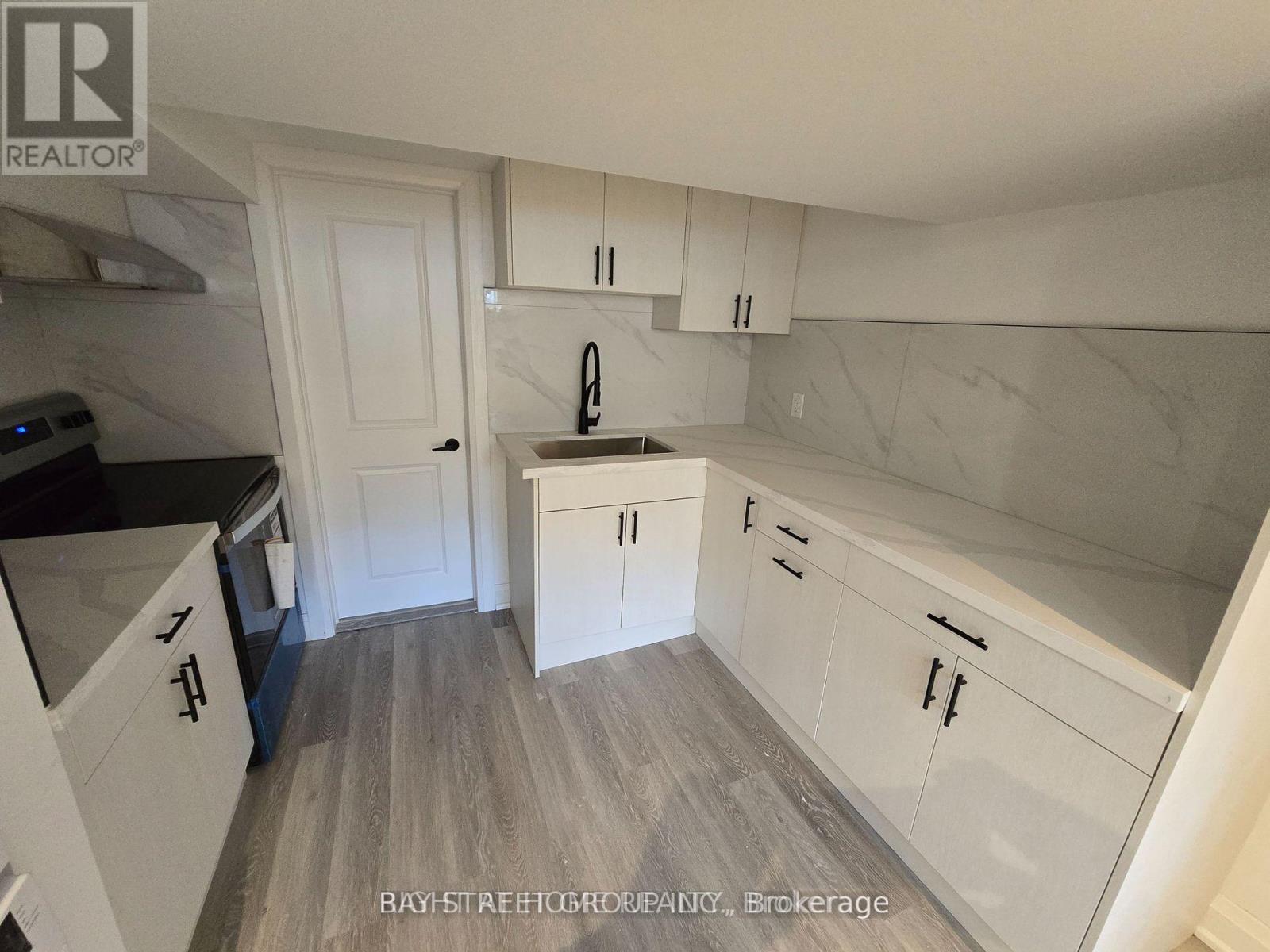 83 Florence Avenue, Toronto, Ontario  M2N 1G2 - Photo 3 - C13463618