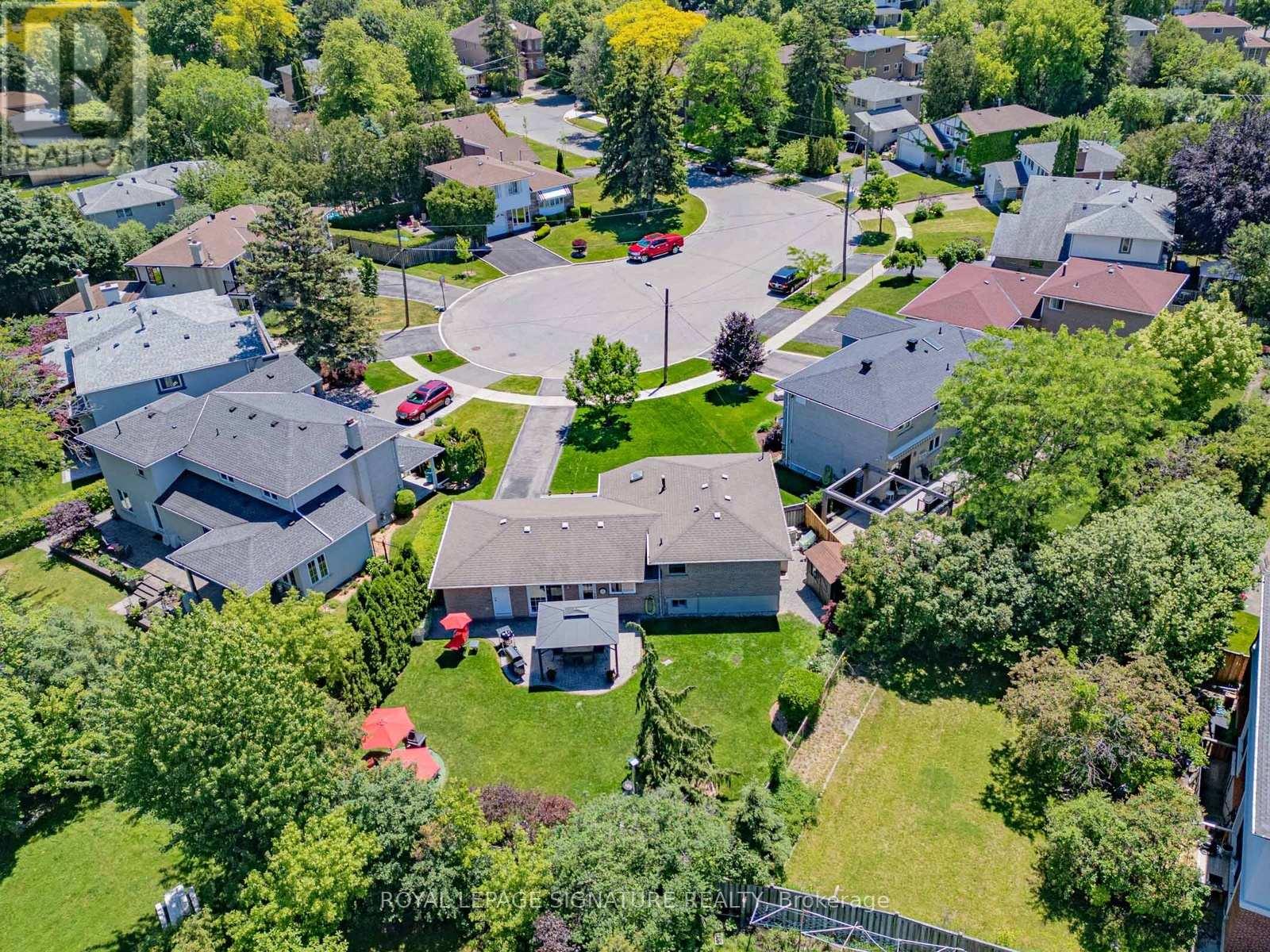 18 Willowood Court, Toronto, Ontario M2J 2M3 - Photo 39 - C13463648