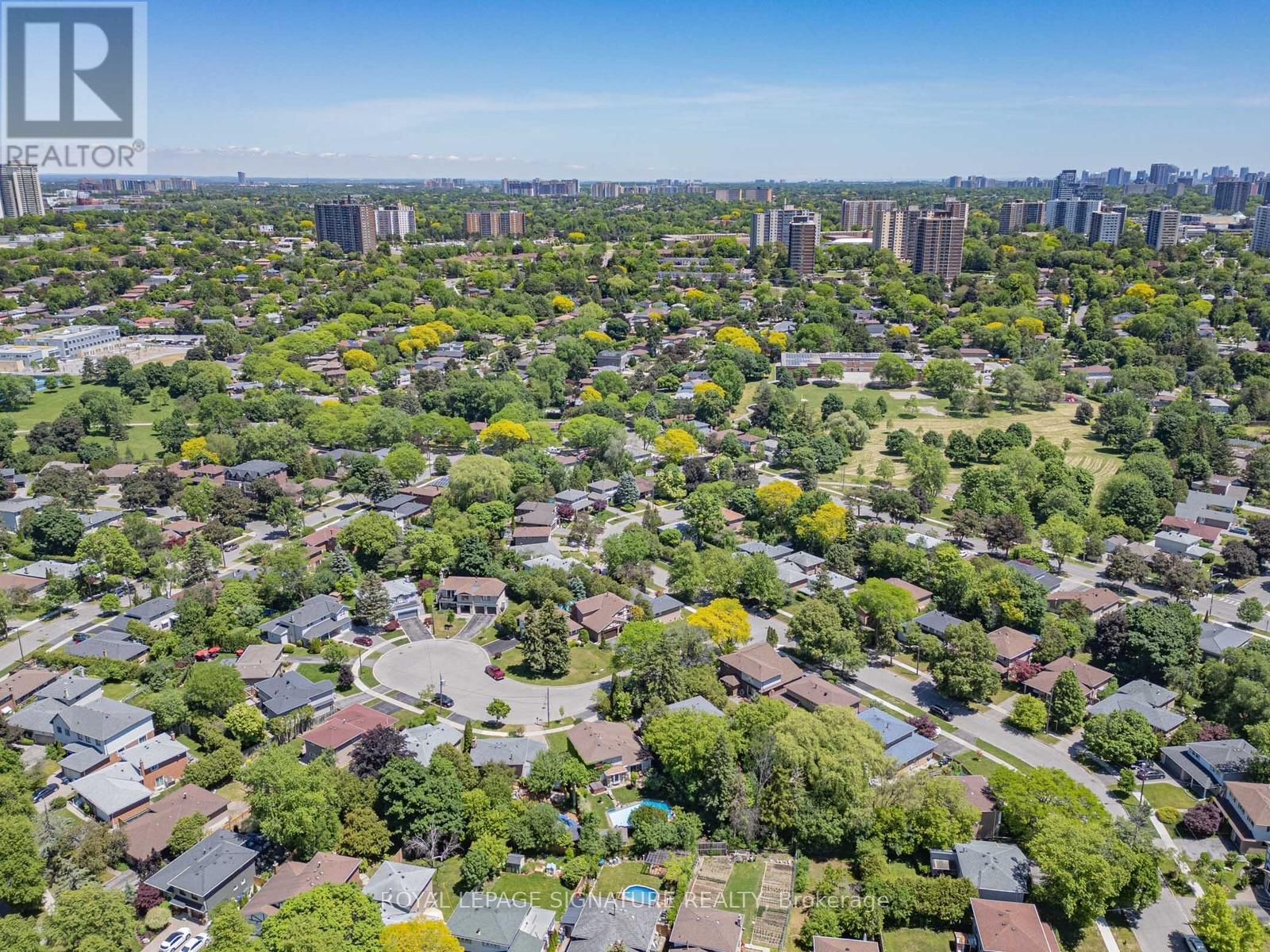 18 Willowood Court, Toronto, Ontario M2J 2M3 - Photo 42 - C13463648