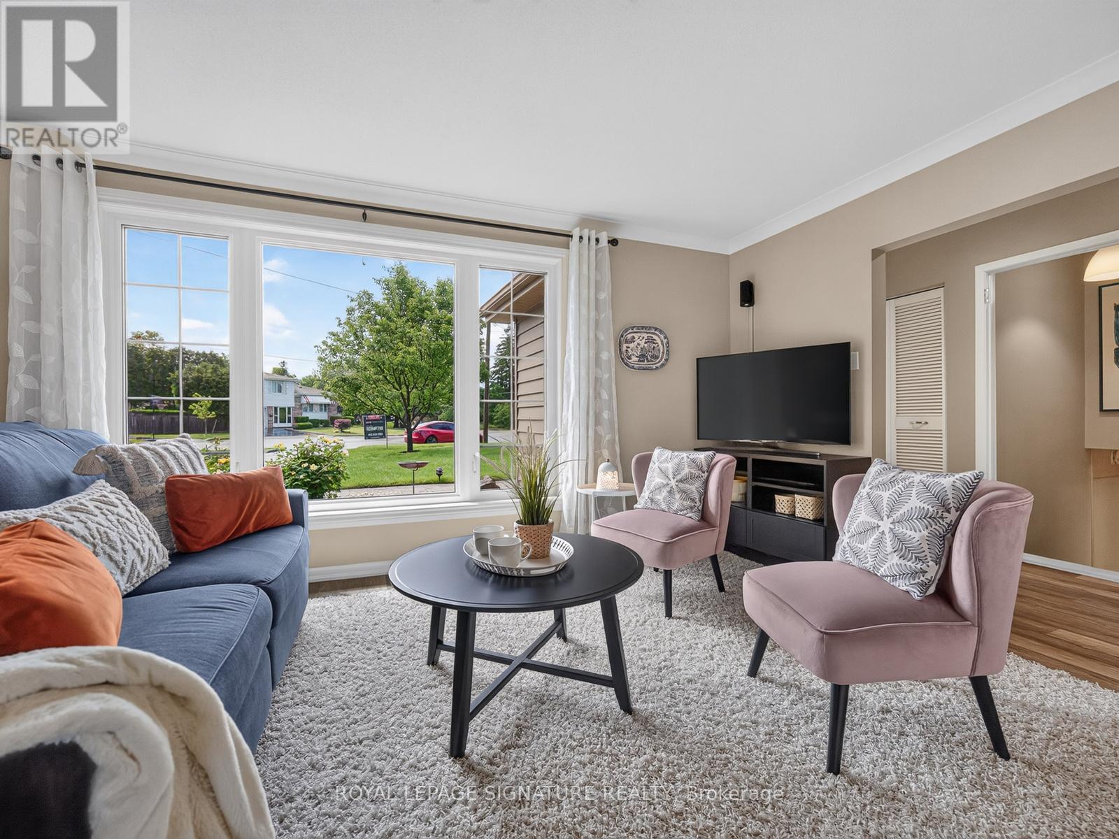 18 Willowood Court, Toronto, Ontario M2J 2M3 - Photo 6 - C13463648