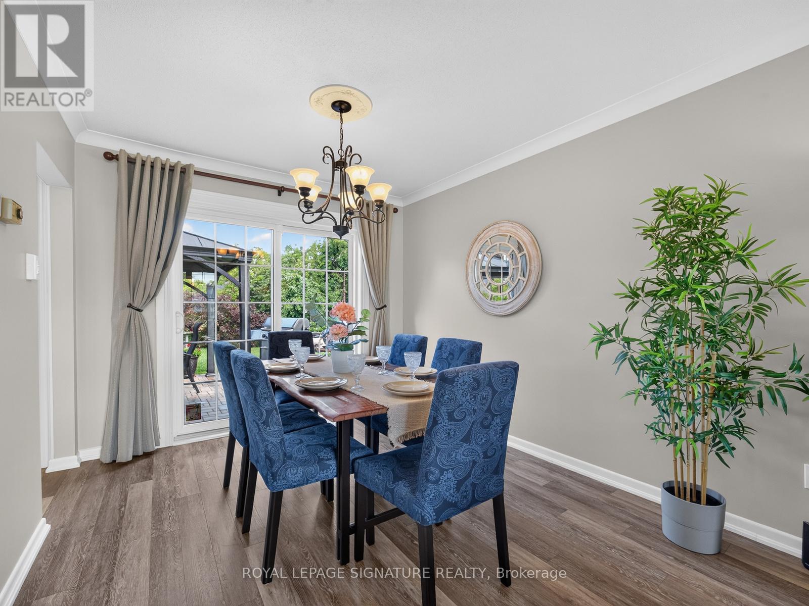 18 Willowood Court, Toronto, Ontario M2J 2M3 - Photo 9 - C13463648