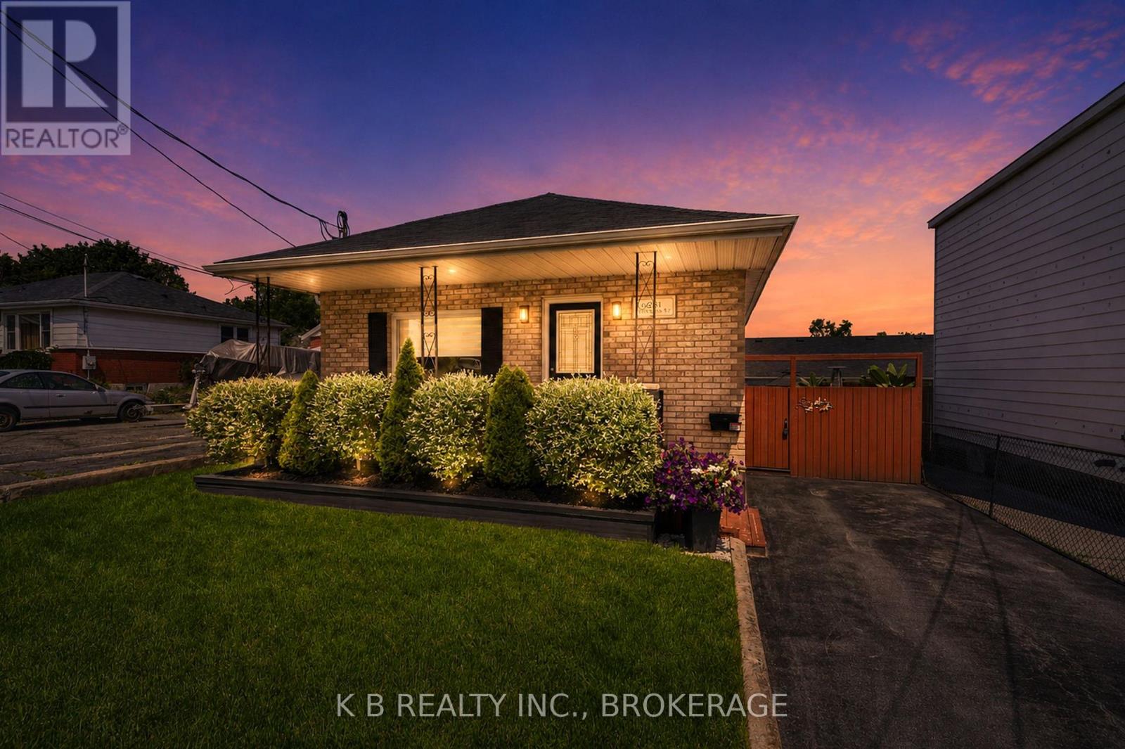 581 Division Street, Kingston, Ontario  K7K 4B7 - Photo 2 - X13446116