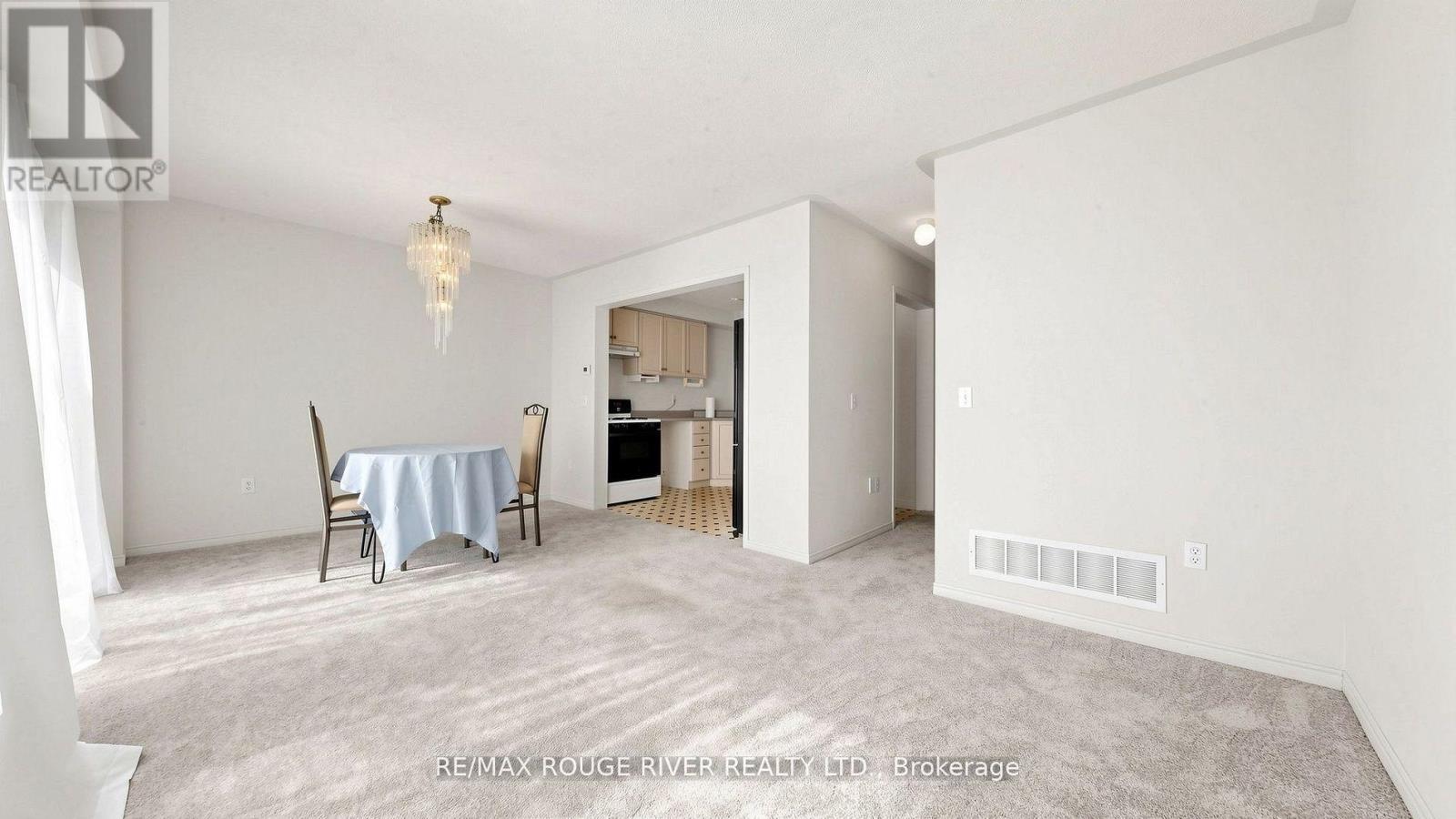 4 Trowell Lane, Ajax, Ontario  L1Z 1K4 - Photo 10 - E13463662