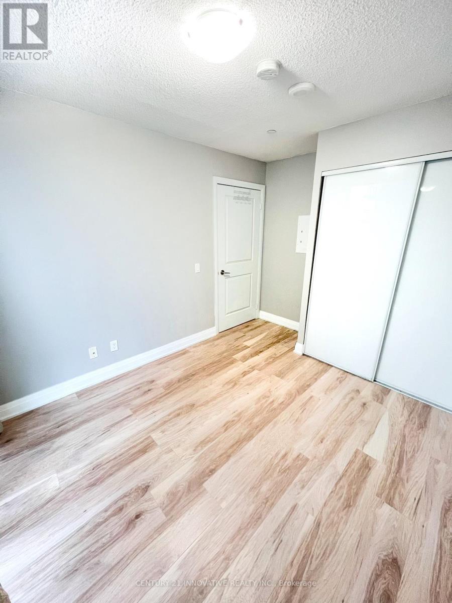 1602 - 30 Meadowglen Place Street, Toronto, Ontario  M1H 3H3 - Photo 12 - E13463688