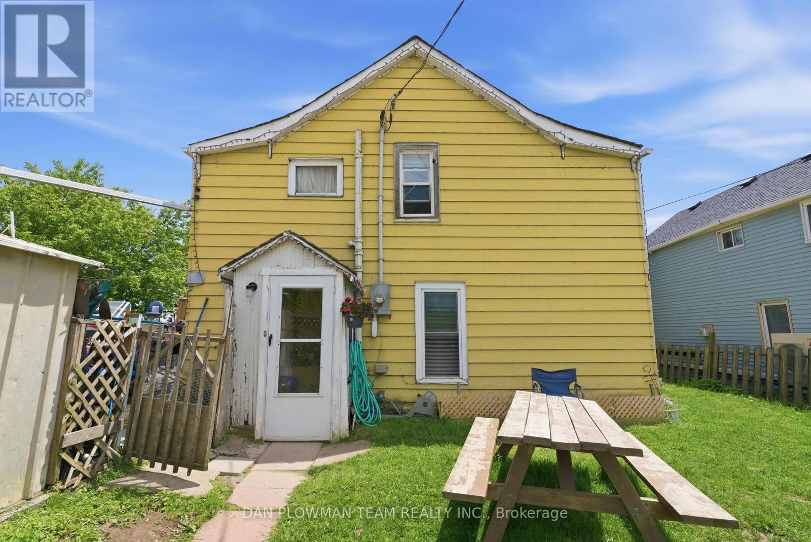 78 East Beach Road, Clarington, Ontario  L1C 6A5 - Photo 3 - E13463716