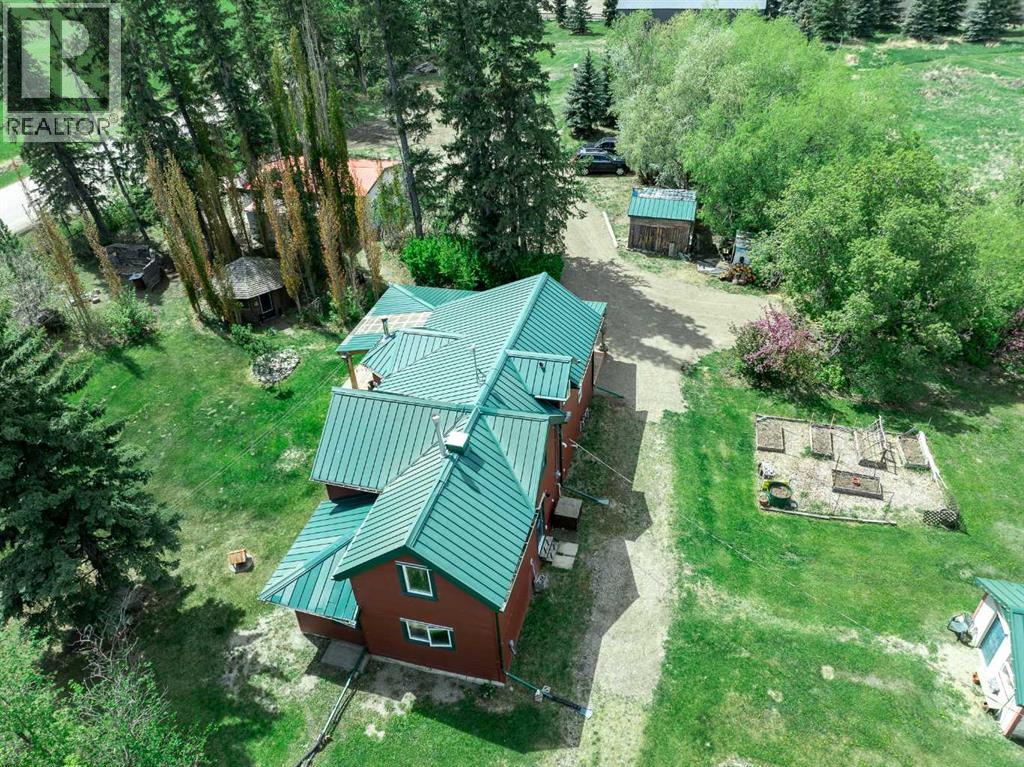 2000, 2 Avenue, Dickson, Alberta  T4G 0K8 - Photo 41 - A2289269