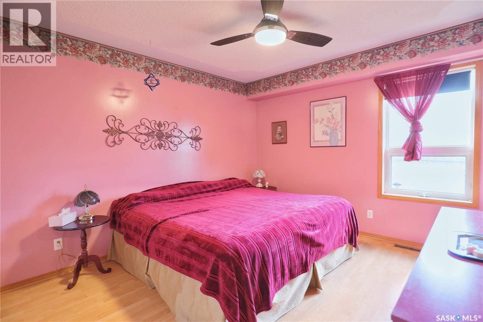 1037 Oxford Street E, Moose Jaw, Saskatchewan  S6H 7L4 - Photo 16 - SK039727