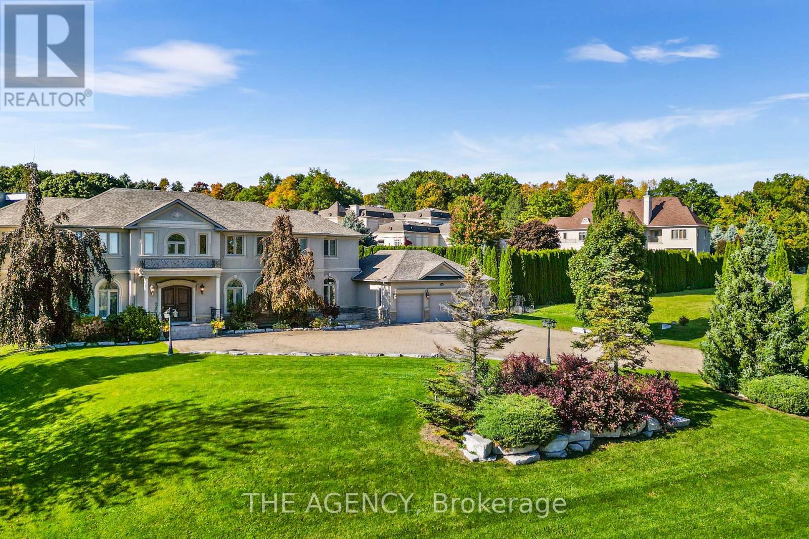 16 Dew Drop Court, Vaughan, Ontario  L6A 1E9 - Photo 2 - N13463438