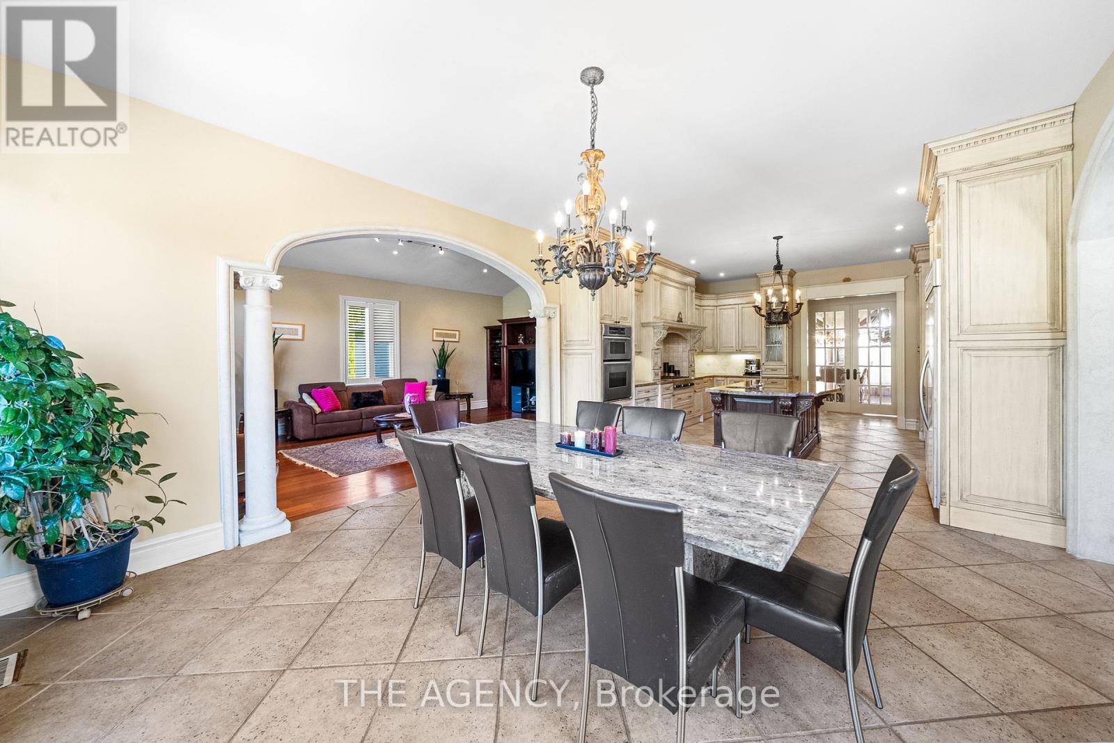 16 Dew Drop Court, Vaughan, Ontario  L6A 1E9 - Photo 24 - N13463438