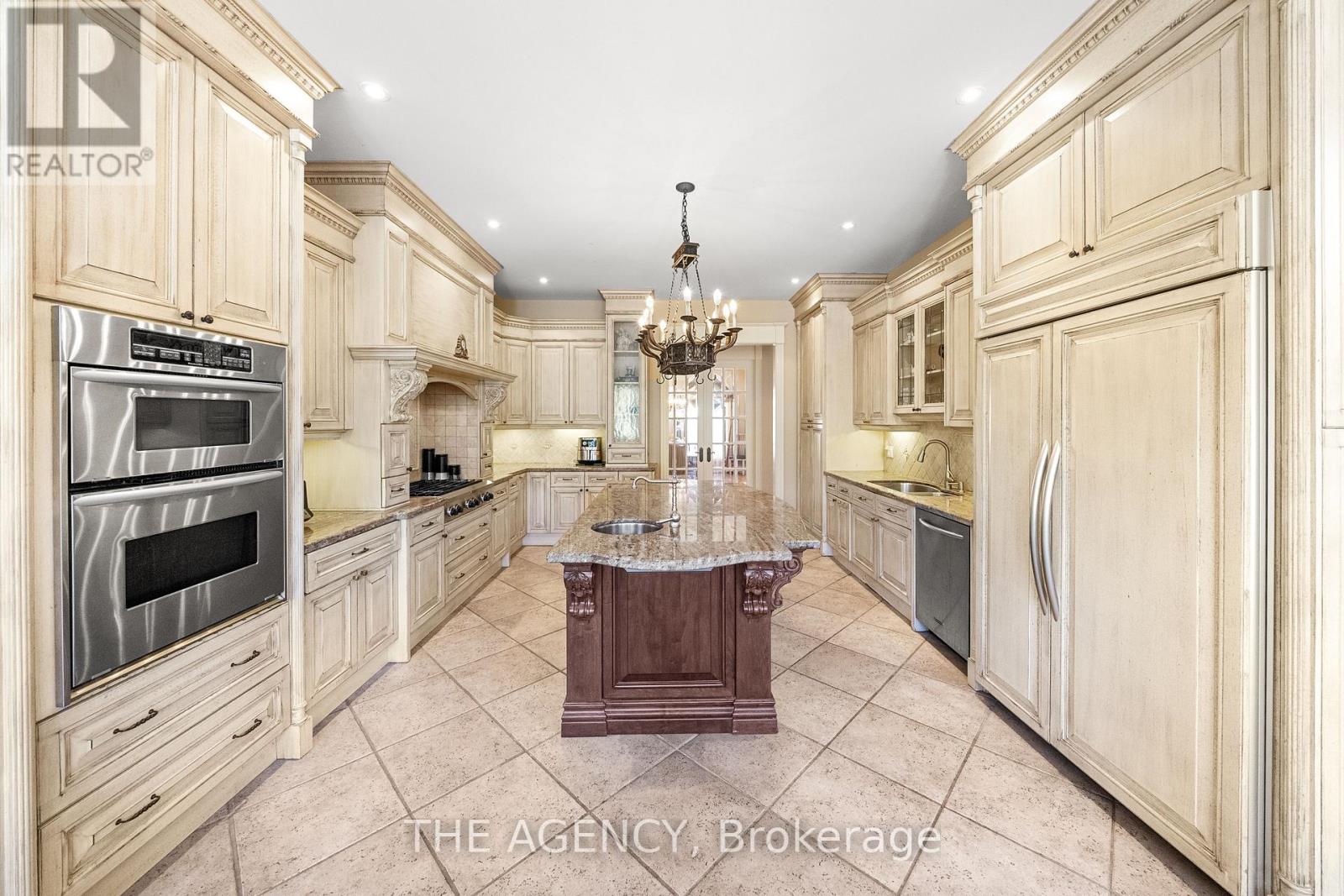 16 Dew Drop Court, Vaughan, Ontario  L6A 1E9 - Photo 25 - N13463438