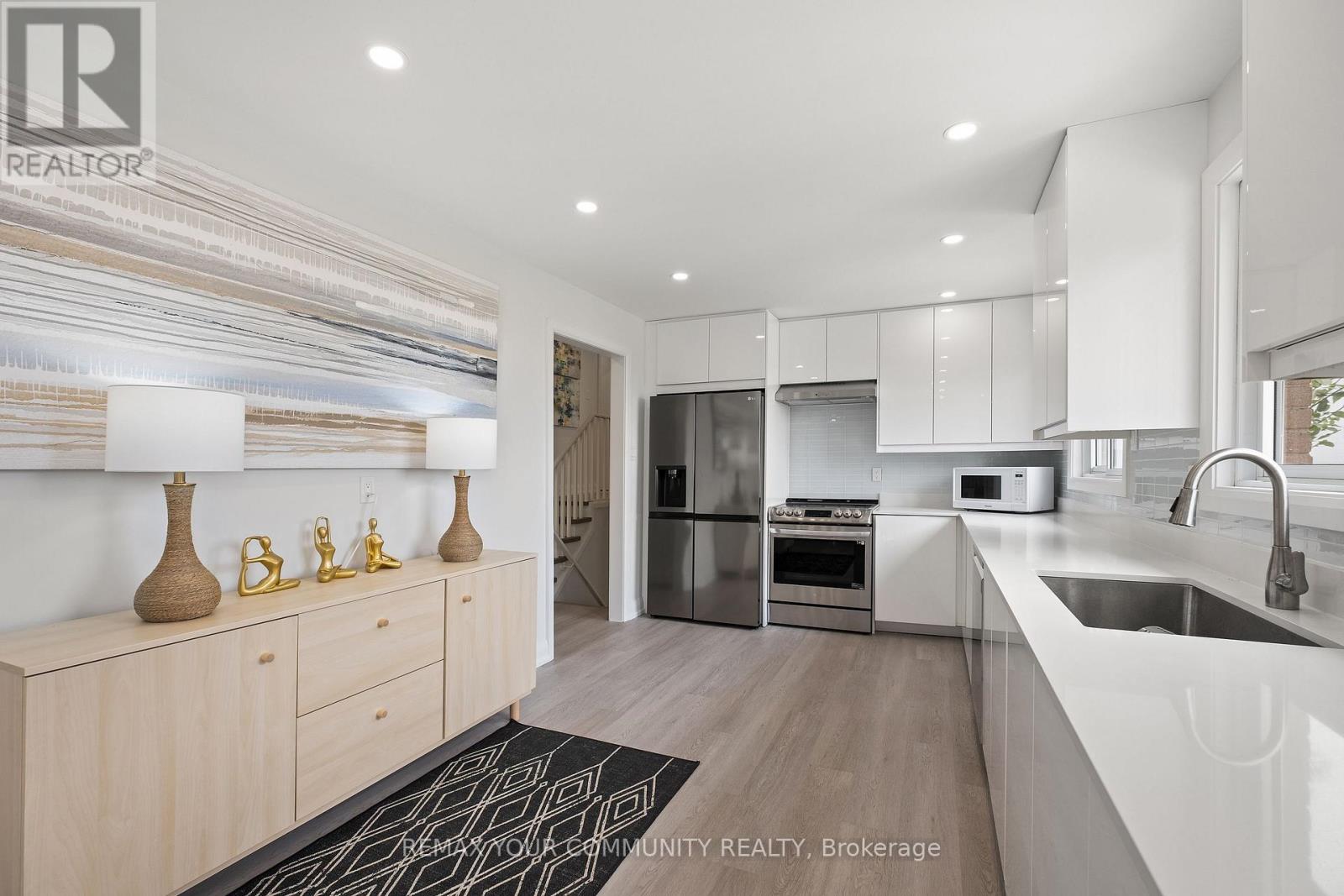 3211 Eighth Line, Bradford West Gwillimbury, Ontario  L3Z 3R6 - Photo 11 - N13463552
