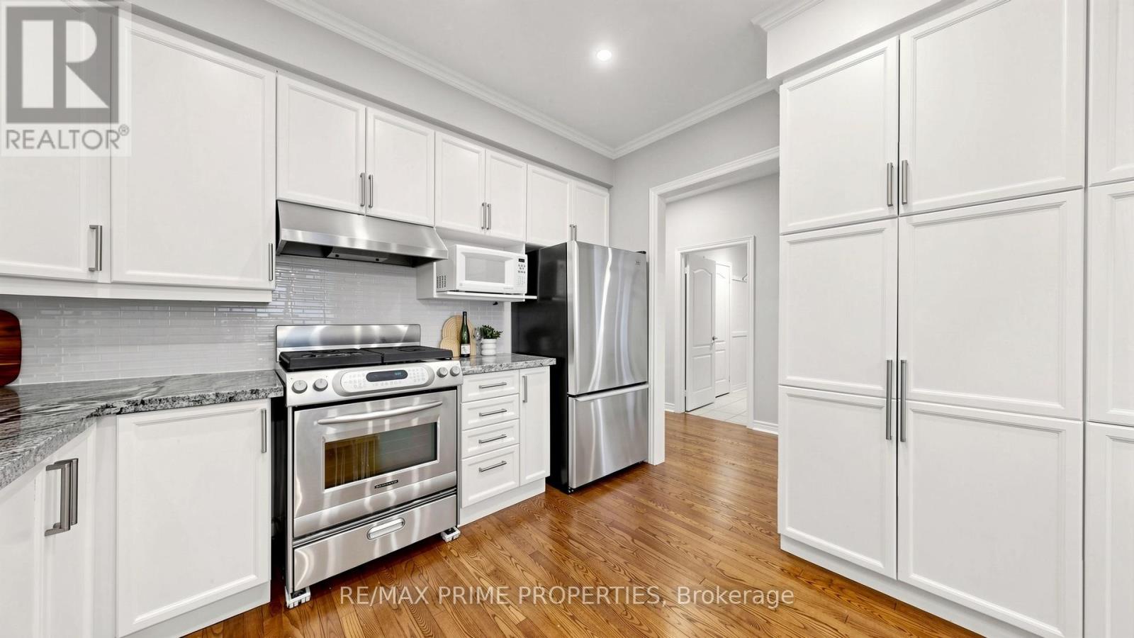 68 The Meadows Avenue, Markham, Ontario  L6B 1B6 - Photo 16 - N13463612