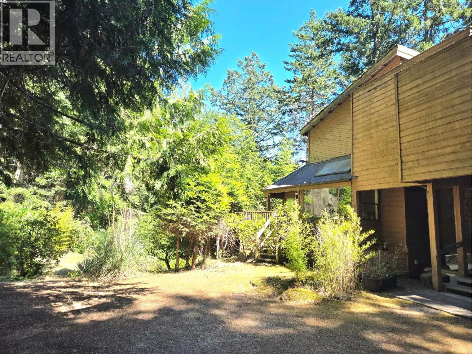 442 Mariners Way, Mayne Island, British Columbia  V0N 2J2 - Photo 4 - R3136836