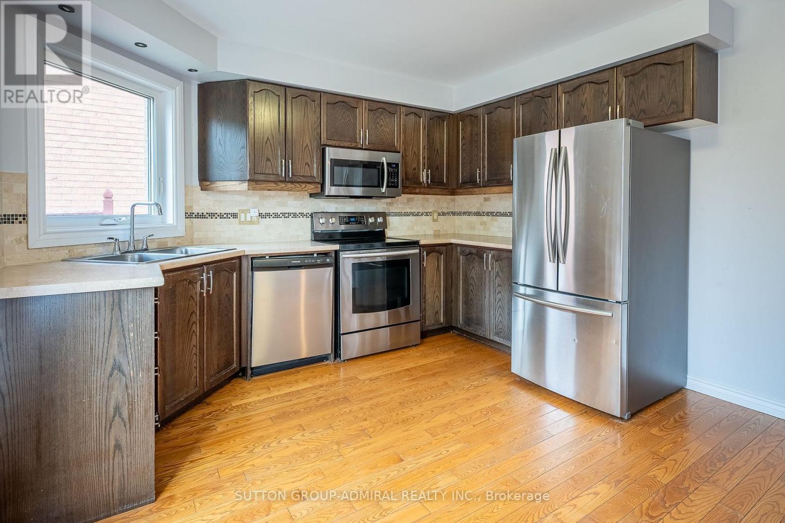 120 Widgeon Street, Barrie (Painswick South), Ontario  L4N 8W4 - Photo 12 - S13463544