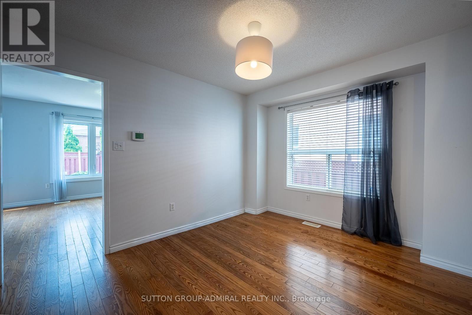 120 Widgeon Street, Barrie (Painswick South), Ontario  L4N 8W4 - Photo 7 - S13463544