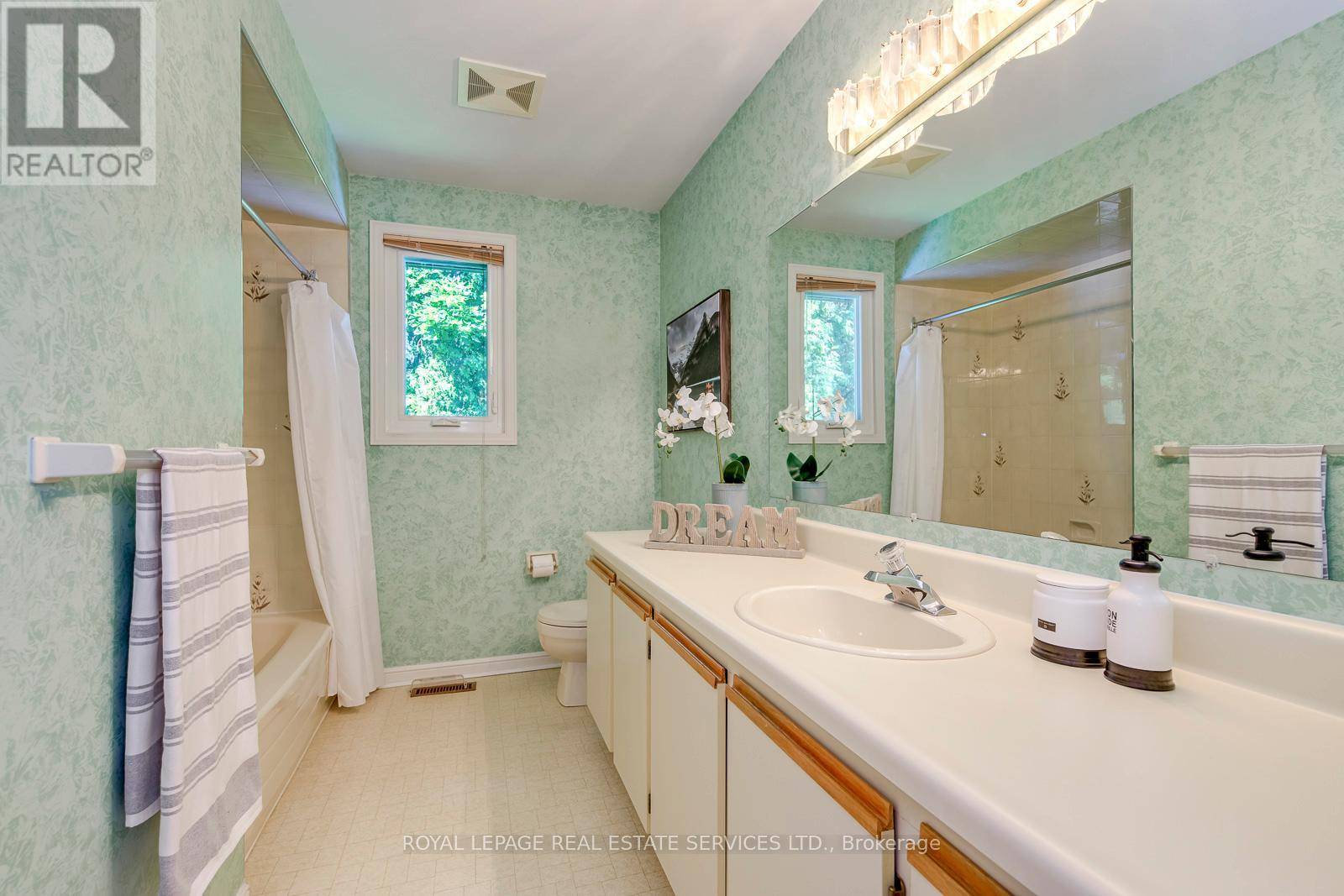 500 Woodview Road, Burlington, Ontario  L7N 3P9 - Photo 37 - W13443706