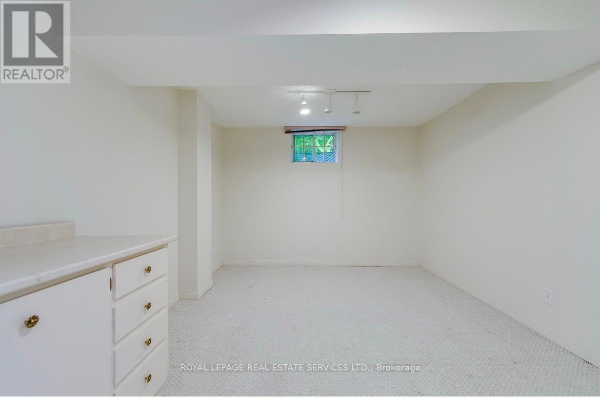 500 Woodview Road, Burlington, Ontario  L7N 3P9 - Photo 42 - W13443706