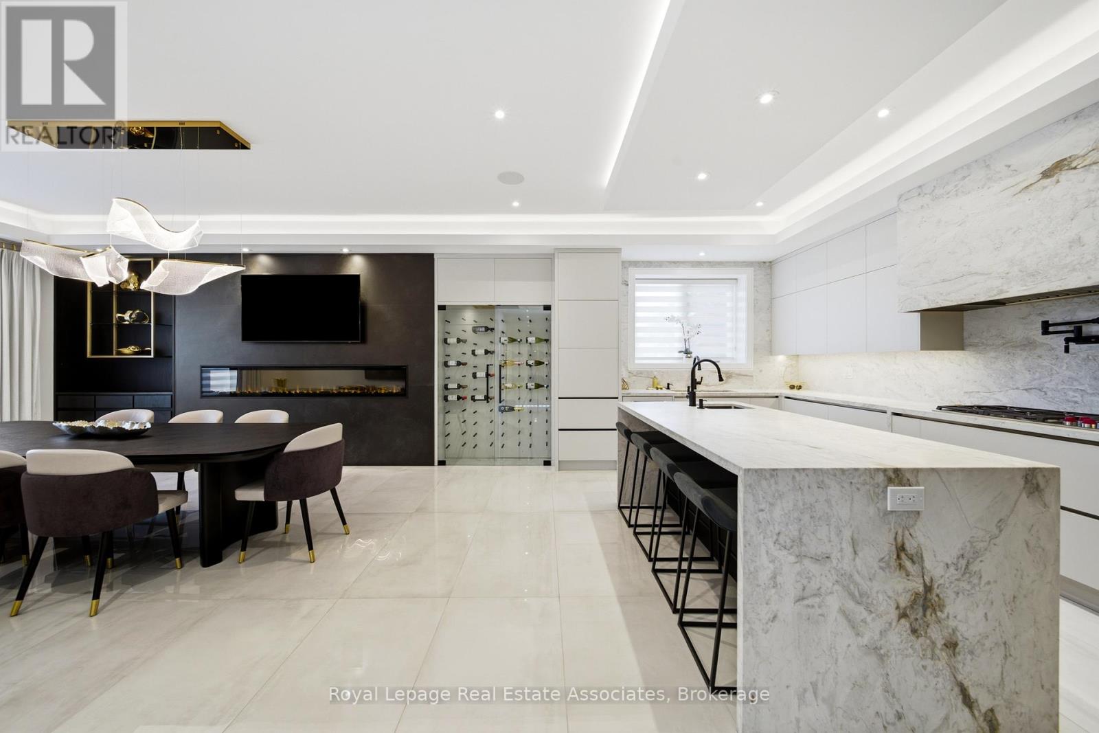 14 Joyce Parkway, Toronto, Ontario  M6B 2S9 - Photo 14 - W13429610